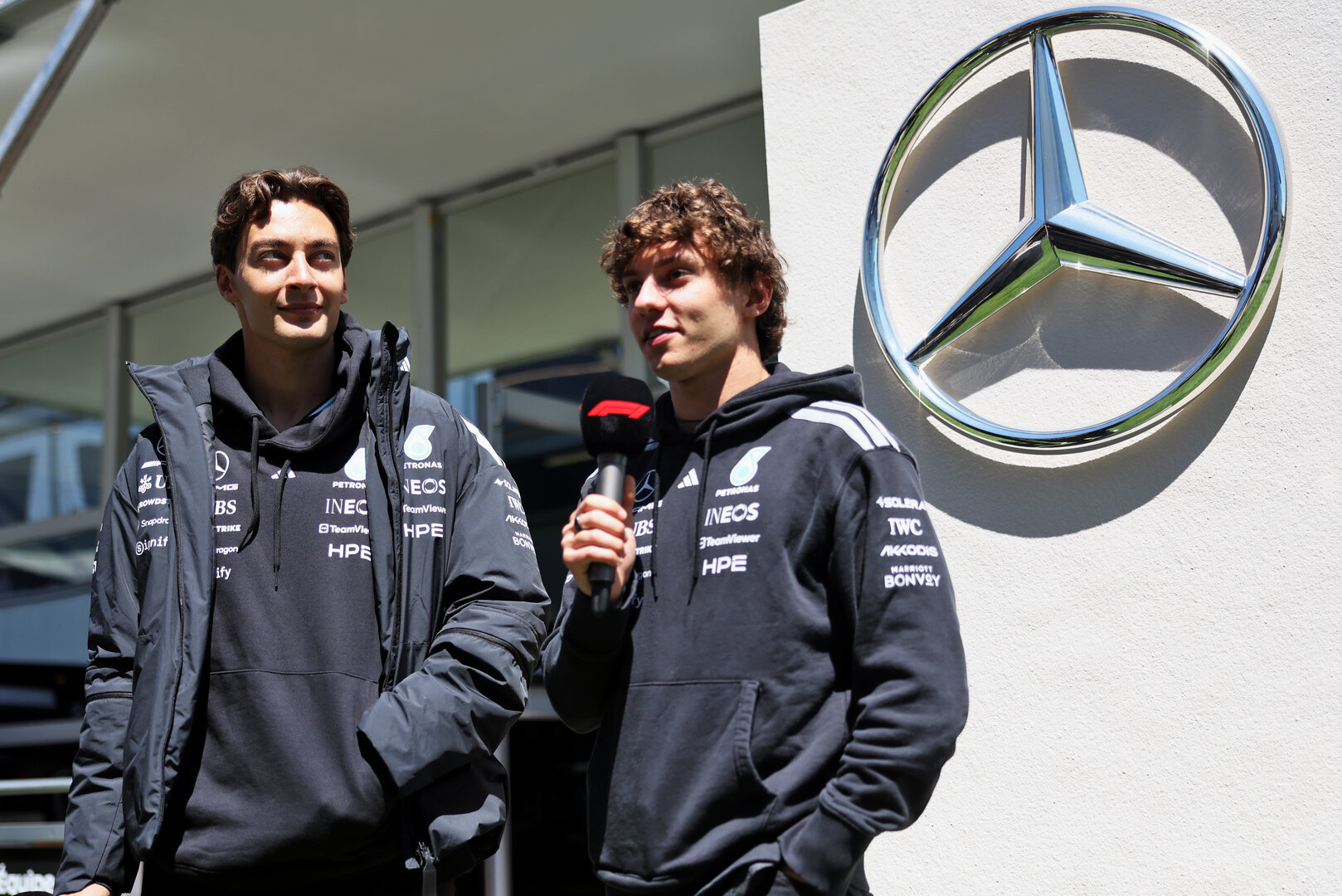 GP CANADA, (L to R): George Russell (GBR) Mercedes AMG Formula One Team e Andrea Kimi Antonelli (ITA) Mercedes AMG Formula One Team.
21.05.2026. Formula 1 World Championship, Rd 5, Canadian Grand Prix, Montreal, Canada, Preparation Day.
- www.xpbimages.com, EMail: requests@xpbimages.com © Copyright: Dunbar / XPB Images