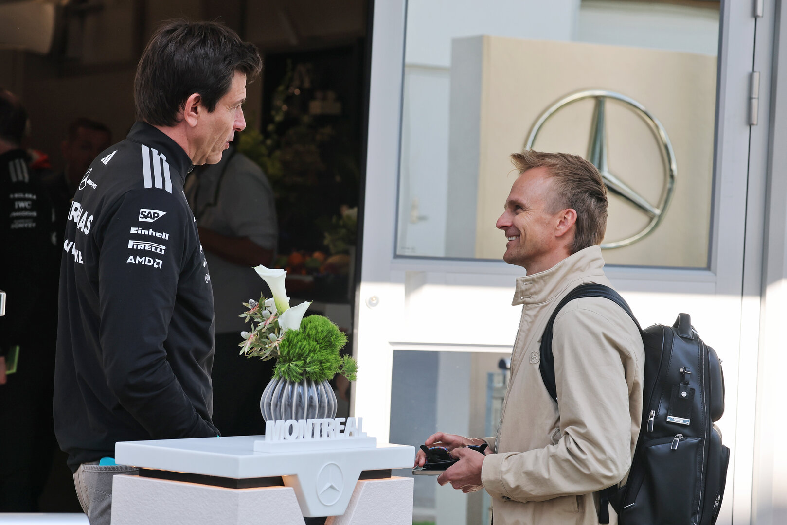 GP CANADA, (L to R): Toto Wolff (GER) Mercedes AMG Formula One Team Shareholder e Executive Director with Heikki Kovalainen (FIN).
21.05.2026. Formula 1 World Championship, Rd 5, Canadian Grand Prix, Montreal, Canada, Preparation Day.
- www.xpbimages.com, EMail: requests@xpbimages.com © Copyright: Moy / XPB Images