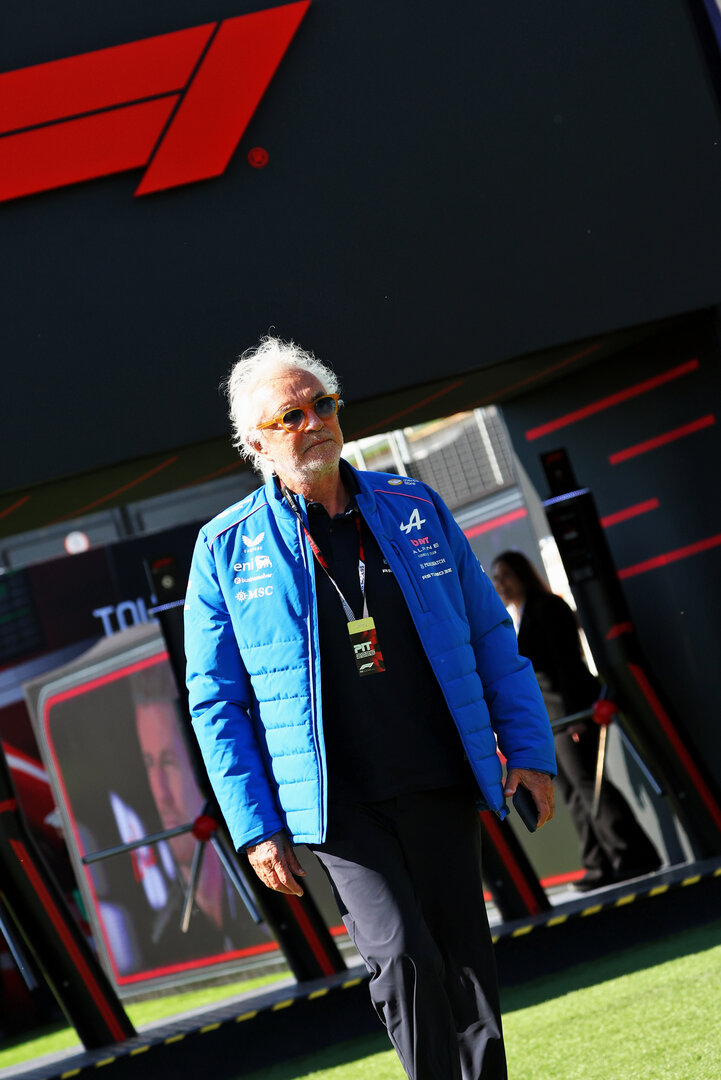 GP CANADA, Flavio Briatore (ITA) Alpine F1 Team Executive Advisor.
22.05.2026. Formula 1 World Championship, Rd 5, Canadian Grand Prix, Montreal, Canada, Sprint Qualifiche Day.
- www.xpbimages.com, EMail: requests@xpbimages.com © Copyright: Bearne / XPB Images