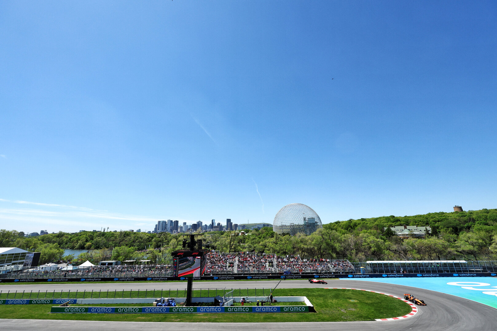 GP CANADA, Oscar Piastri (AUS) McLaren F1 Team MCL40.
22.05.2026. Formula 1 World Championship, Rd 5, Canadian Grand Prix, Montreal, Canada, Sprint Qualifiche Day.
- www.xpbimages.com, EMail: requests@xpbimages.com © Copyright: Bearne / XPB Images
