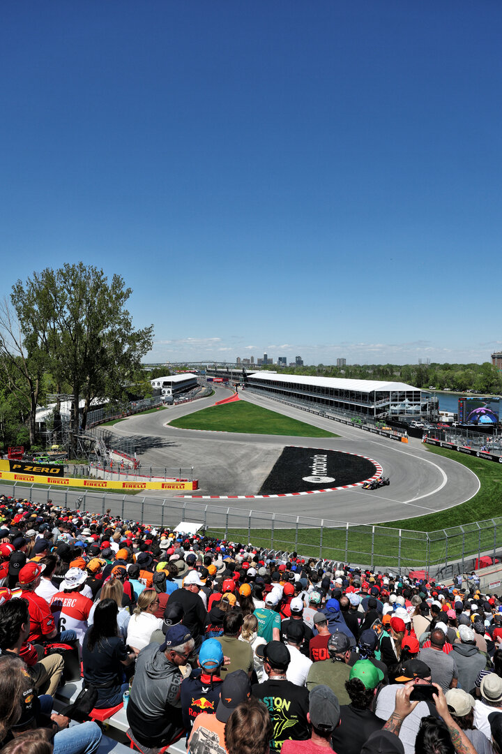 GP CANADA, Isack Hadjar (FRA) Red Bull Racing RB22.
22.05.2026. Formula 1 World Championship, Rd 5, Canadian Grand Prix, Montreal, Canada, Sprint Qualifiche Day.
- www.xpbimages.com, EMail: requests@xpbimages.com © Copyright: Moy / XPB Images