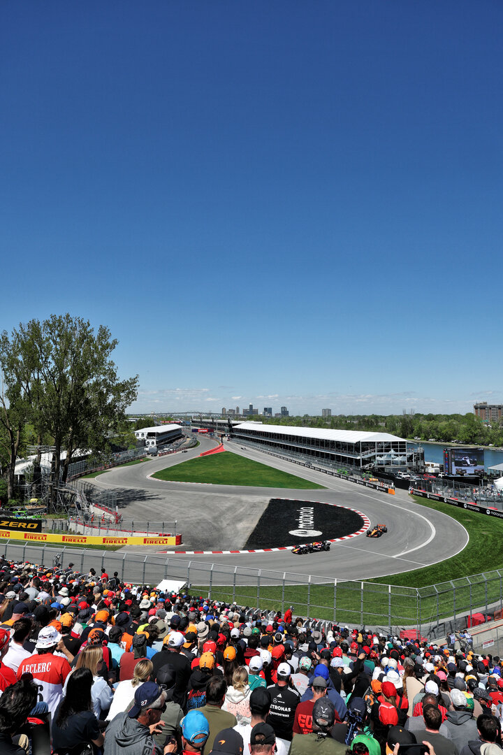 GP CANADA, Max Verstappen (NLD) Red Bull Racing RB22.
22.05.2026. Formula 1 World Championship, Rd 5, Canadian Grand Prix, Montreal, Canada, Sprint Qualifiche Day.
- www.xpbimages.com, EMail: requests@xpbimages.com © Copyright: Moy / XPB Images