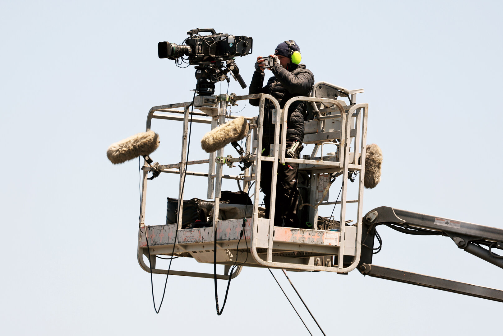 GP CANADA, Circuit Atmosfera - camera operator.
22.05.2026. Formula 1 World Championship, Rd 5, Canadian Grand Prix, Montreal, Canada, Sprint Qualifiche Day.
- www.xpbimages.com, EMail: requests@xpbimages.com © Copyright: Moy / XPB Images
