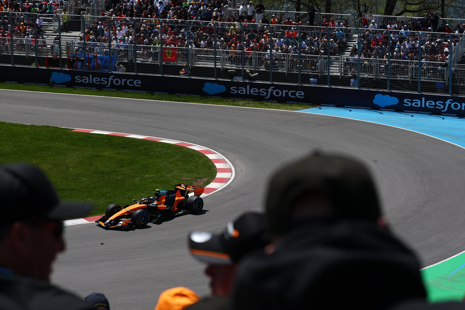 GP CANADA, Lando Norris (GBR) McLaren F1 Team MCL40.
22.05.2026. Formula 1 World Championship, Rd 5, Canadian Grand Prix, Montreal, Canada, Sprint Qualifiche Day.
- www.xpbimages.com, EMail: requests@xpbimages.com © Copyright: Bearne / XPB Images