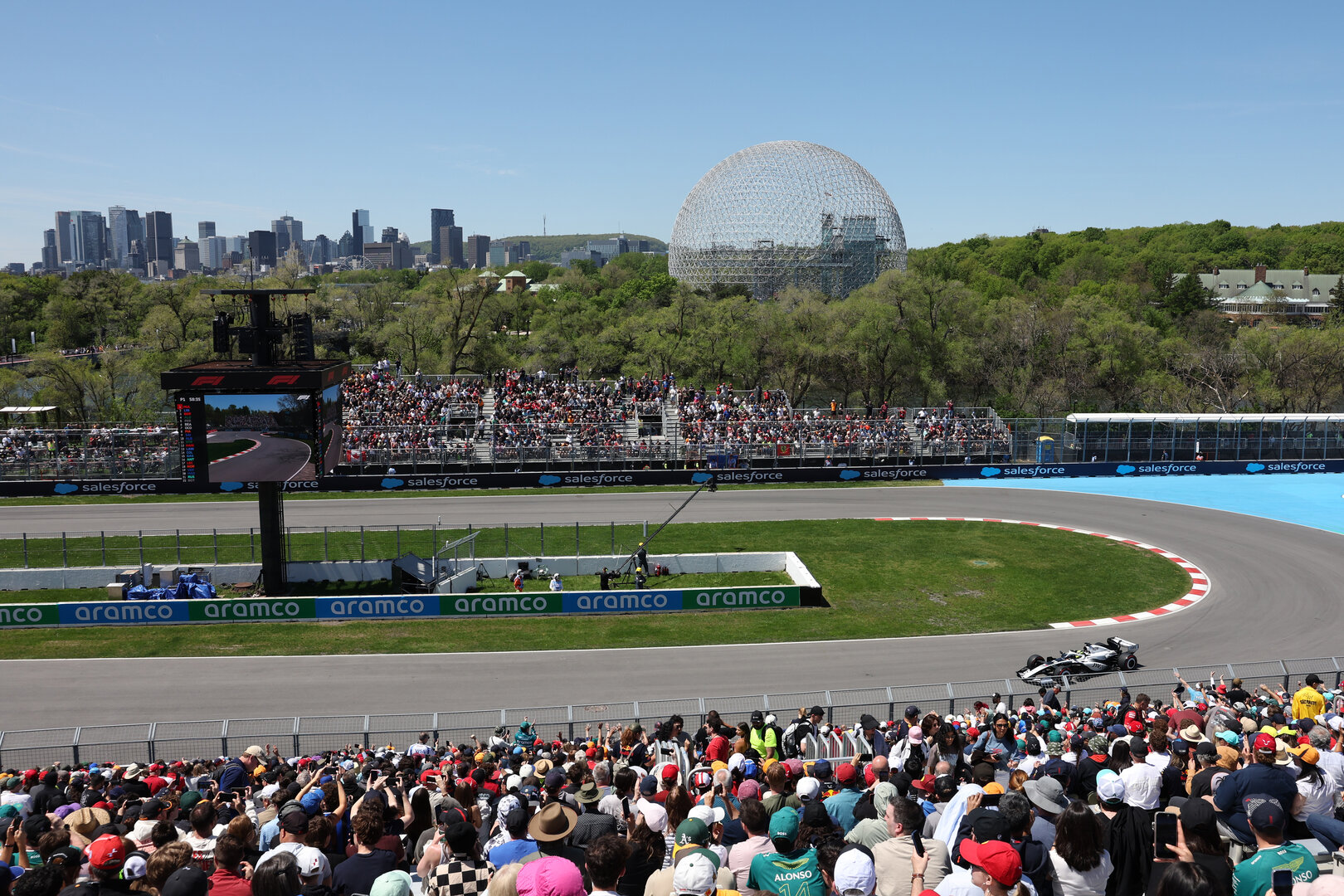GP CANADA, Sergio Perez (MEX) Cadillac Formula 1 Team MAC-26.
22.05.2026. Formula 1 World Championship, Rd 5, Canadian Grand Prix, Montreal, Canada, Sprint Qualifiche Day.
- www.xpbimages.com, EMail: requests@xpbimages.com © Copyright: Bearne / XPB Images