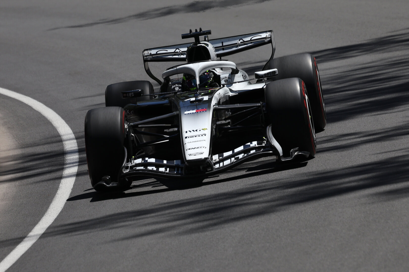 GP CANADA, Sergio Perez (MEX) Cadillac Formula 1 Team MAC-26.
22.05.2026. Formula 1 World Championship, Rd 5, Canadian Grand Prix, Montreal, Canada, Sprint Qualifiche Day.
 - www.xpbimages.com, EMail: requests@xpbimages.com © Copyright: Dunbar / XPB Images