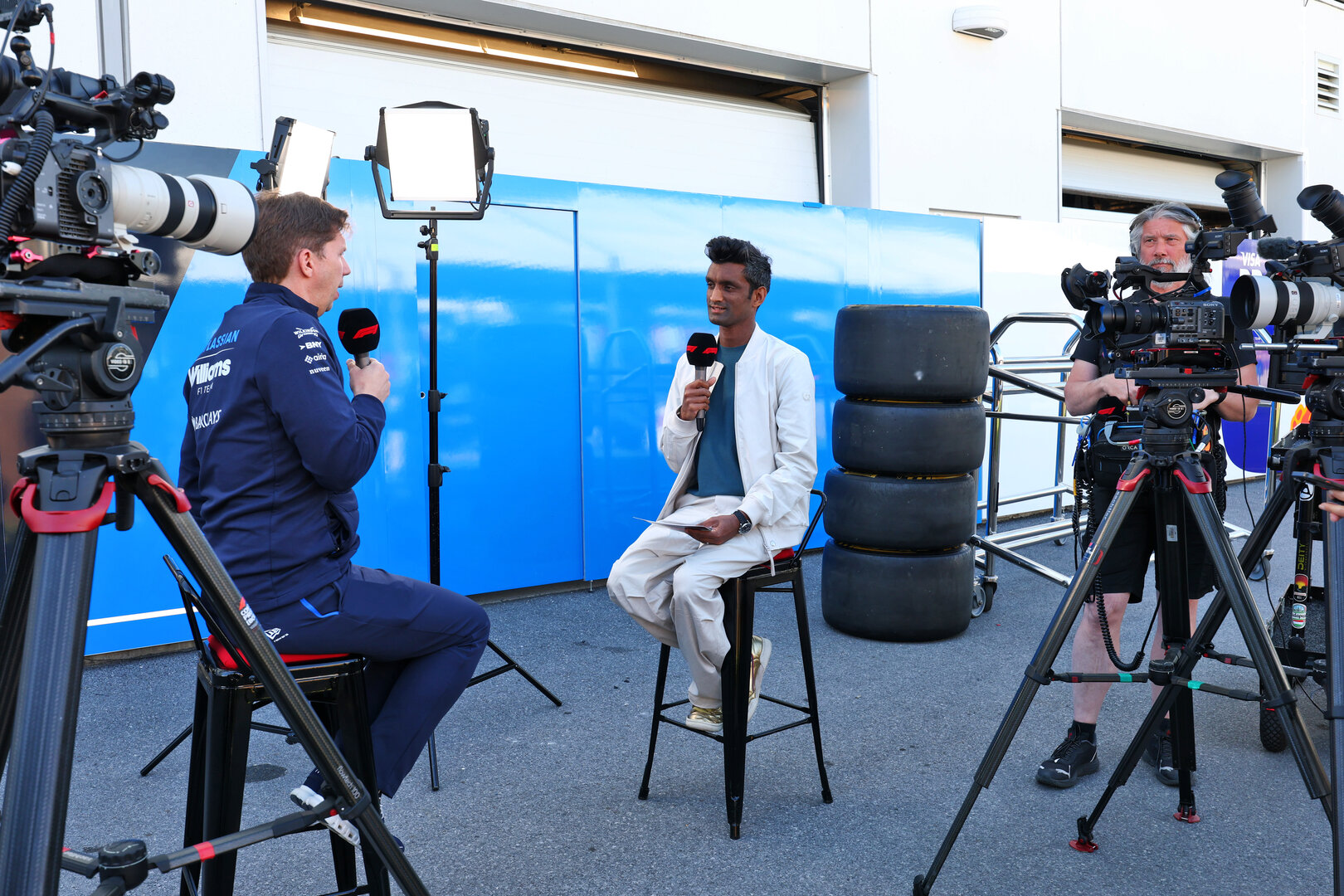 GP CANADA, (L to R): James Vowles (GBR) Williams F1 Team, Team Principal with Lawrence Barretto (GBR) F1 Presenter.
22.05.2026. Formula 1 World Championship, Rd 5, Canadian Grand Prix, Montreal, Canada, Sprint Qualifiche Day.
- www.xpbimages.com, EMail: requests@xpbimages.com © Copyright: Bearne / XPB Images