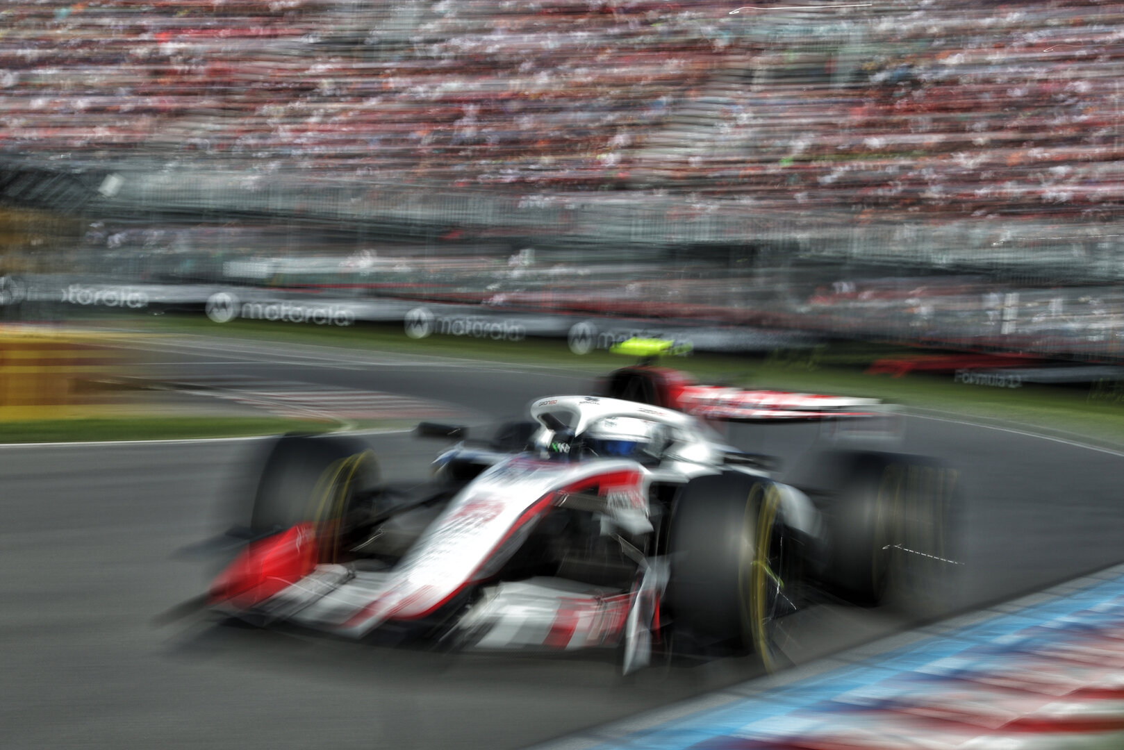 GP CANADA, Oliver Bearman (GBR) Haas F1 Team VF-26.
22.05.2026. Formula 1 World Championship, Rd 5, Canadian Grand Prix, Montreal, Canada, Sprint Qualifiche Day.
- www.xpbimages.com, EMail: requests@xpbimages.com © Copyright: Moy / XPB Images