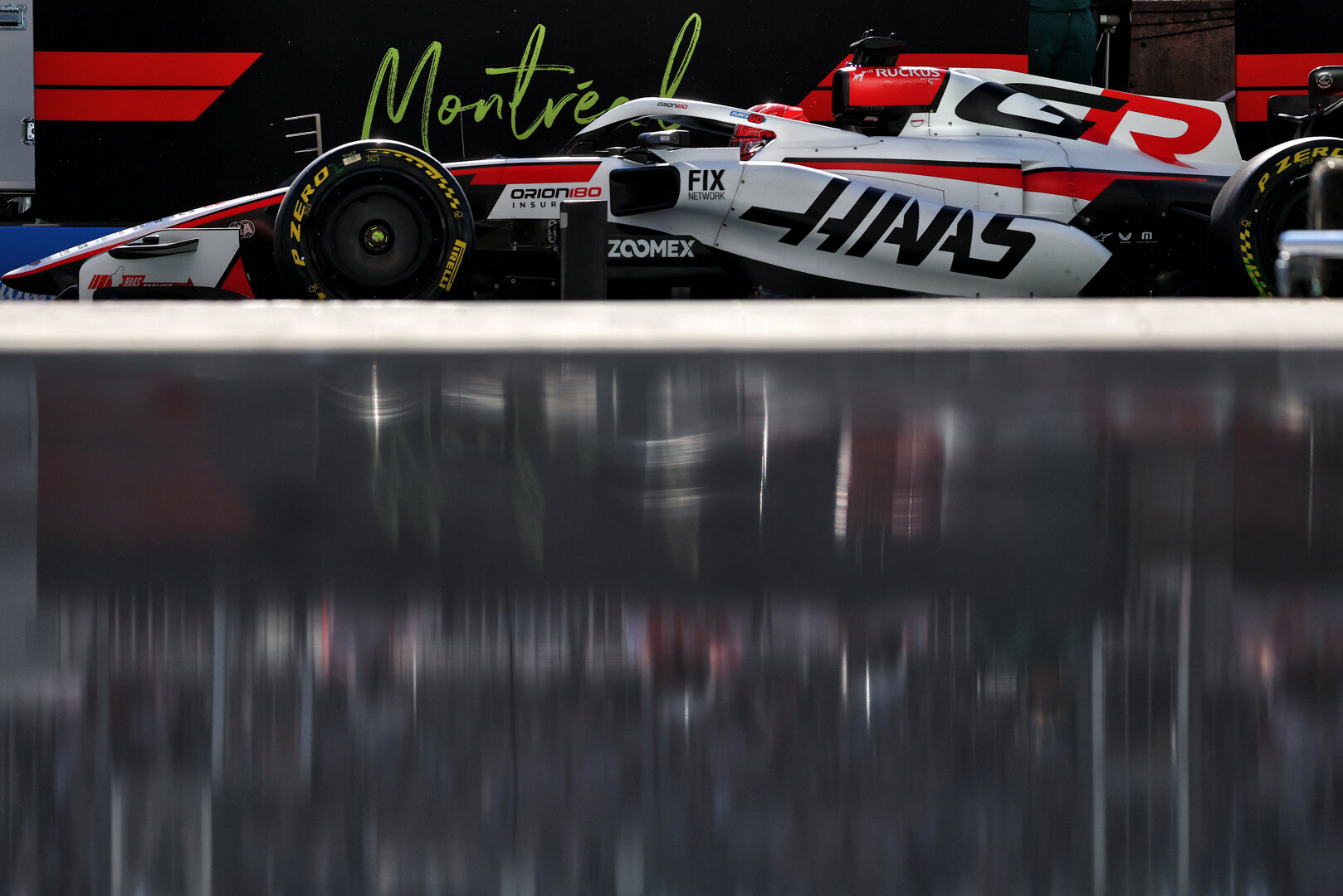 GP CANADA, Esteban Ocon (FRA) Haas F1 Team VF-26.
22.05.2026. Formula 1 World Championship, Rd 5, Canadian Grand Prix, Montreal, Canada, Sprint Qualifiche Day.
- www.xpbimages.com, EMail: requests@xpbimages.com © Copyright: Bearne / XPB Images