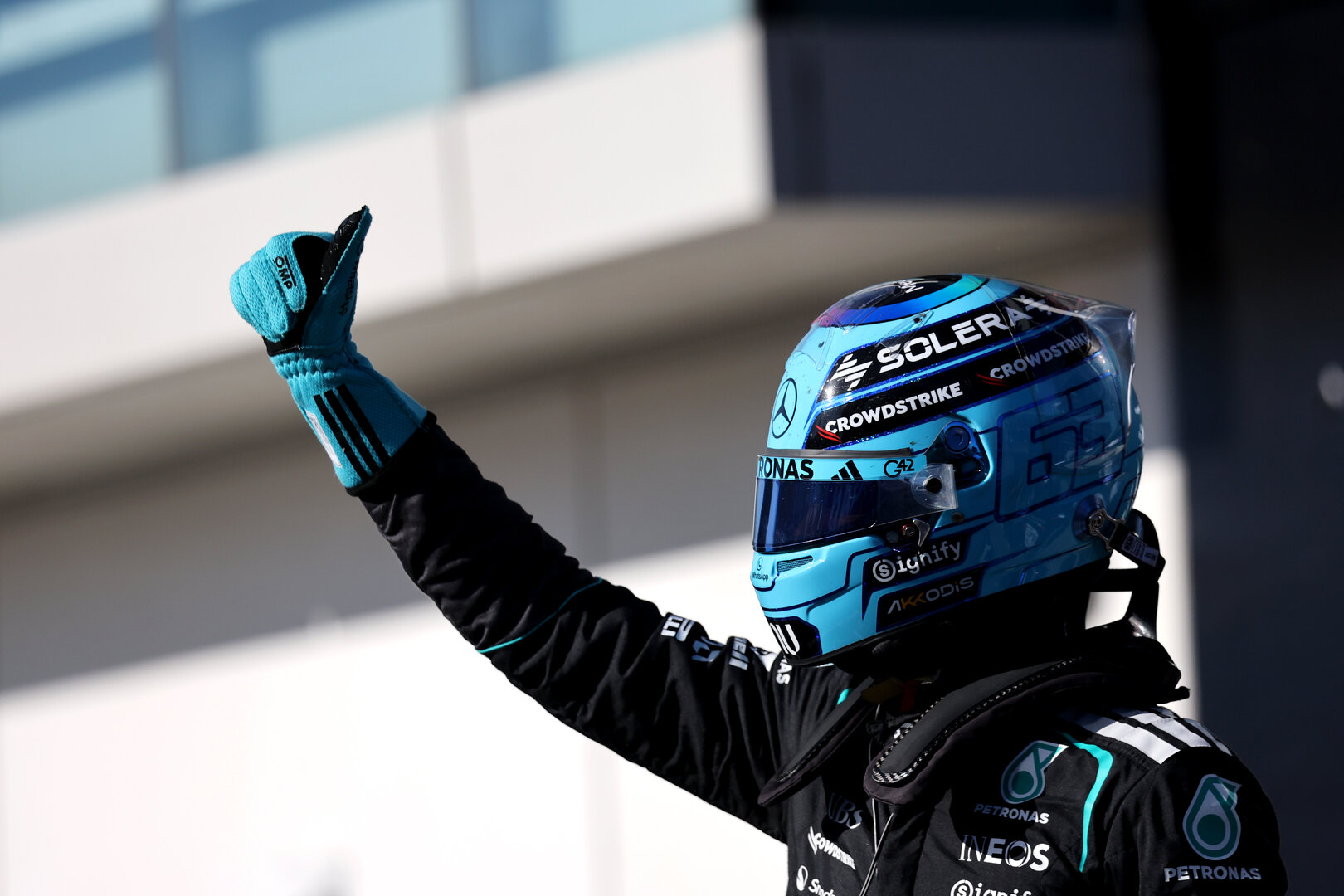 GP CANADA, George Russell (GBR) Mercedes AMG Formula One Team celebrates his pole position in Sprint Qualifiche parc ferme.
22.05.2026. Formula 1 World Championship, Rd 5, Canadian Grand Prix, Montreal, Canada, Sprint Qualifiche Day.
- www.xpbimages.com, EMail: requests@xpbimages.com © Copyright: Charniaux / XPB Images