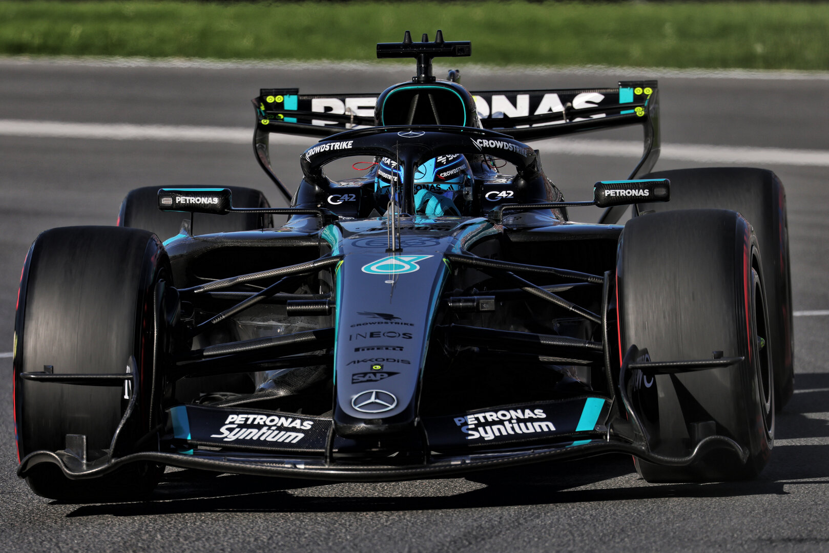 GP CANADA, George Russell (GBR) Mercedes AMG Formula One Team W17.
22.05.2026. Formula 1 World Championship, Rd 5, Canadian Grand Prix, Montreal, Canada, Sprint Qualifiche Day.
- www.xpbimages.com, EMail: requests@xpbimages.com © Copyright: Moy / XPB Images