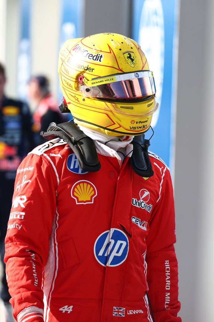 GP CANADA, Lewis Hamilton (GBR) Ferrari in Sprint qualifying parc ferme.
22.05.2026. Formula 1 World Championship, Rd 5, Canadian Grand Prix, Montreal, Canada, Sprint Qualifiche Day.
- www.xpbimages.com, EMail: requests@xpbimages.com © Copyright: Bearne / XPB Images