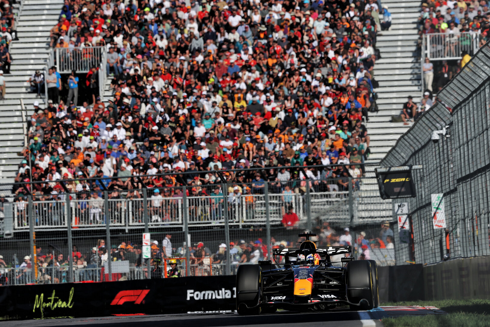 GP CANADA, Max Verstappen (NLD) Red Bull Racing RB22.
22.05.2026. Formula 1 World Championship, Rd 5, Canadian Grand Prix, Montreal, Canada, Sprint Qualifiche Day.
 - www.xpbimages.com, EMail: requests@xpbimages.com © Copyright: Dunbar / XPB Images