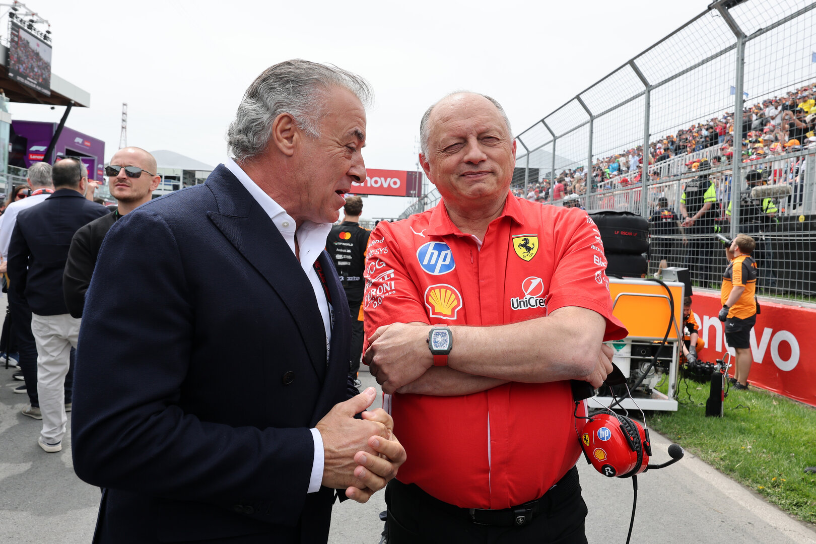 GP CANADA, (L to R): Jean Alesi (FRA) with Frederic Vasseur (FRA) Ferrari Team Principal on the grid.
23.05.2026. Formula 1 World Championship, Rd 5, Canadian Grand Prix, Montreal, Canada, Sprint e Qualifiche Day.
- www.xpbimages.com, EMail: requests@xpbimages.com © Copyright: Moy / XPB Images