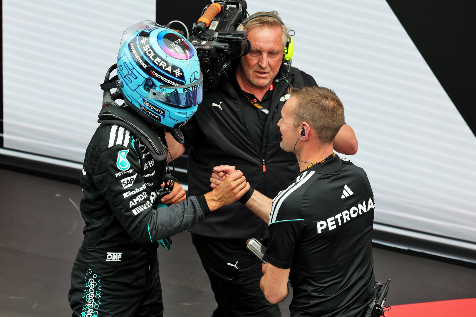 GP CANADA, Gara winner George Russell (GBR) Mercedes AMG Formula One Team celebrates in Sprint parc ferme.
23.05.2026. Formula 1 World Championship, Rd 5, Canadian Grand Prix, Montreal, Canada, Sprint e Qualifiche Day.
- www.xpbimages.com, EMail: requests@xpbimages.com © Copyright: Moy / XPB Images