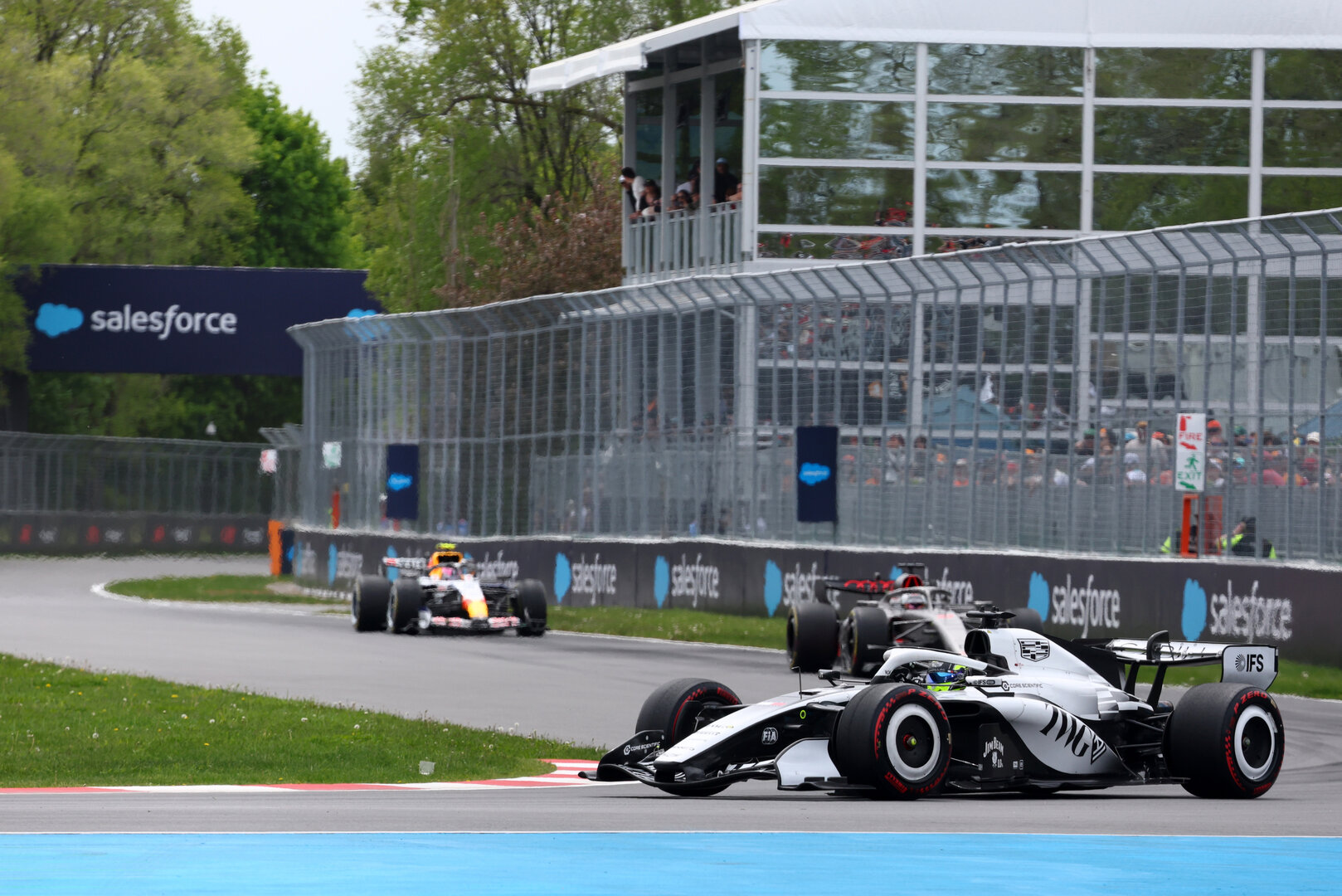 GP CANADA, Sergio Perez (MEX) Cadillac Formula 1 Team MAC-26.
23.05.2026. Formula 1 World Championship, Rd 5, Canadian Grand Prix, Montreal, Canada, Sprint e Qualifiche Day.
- www.xpbimages.com, EMail: requests@xpbimages.com © Copyright: Bearne / XPB Images