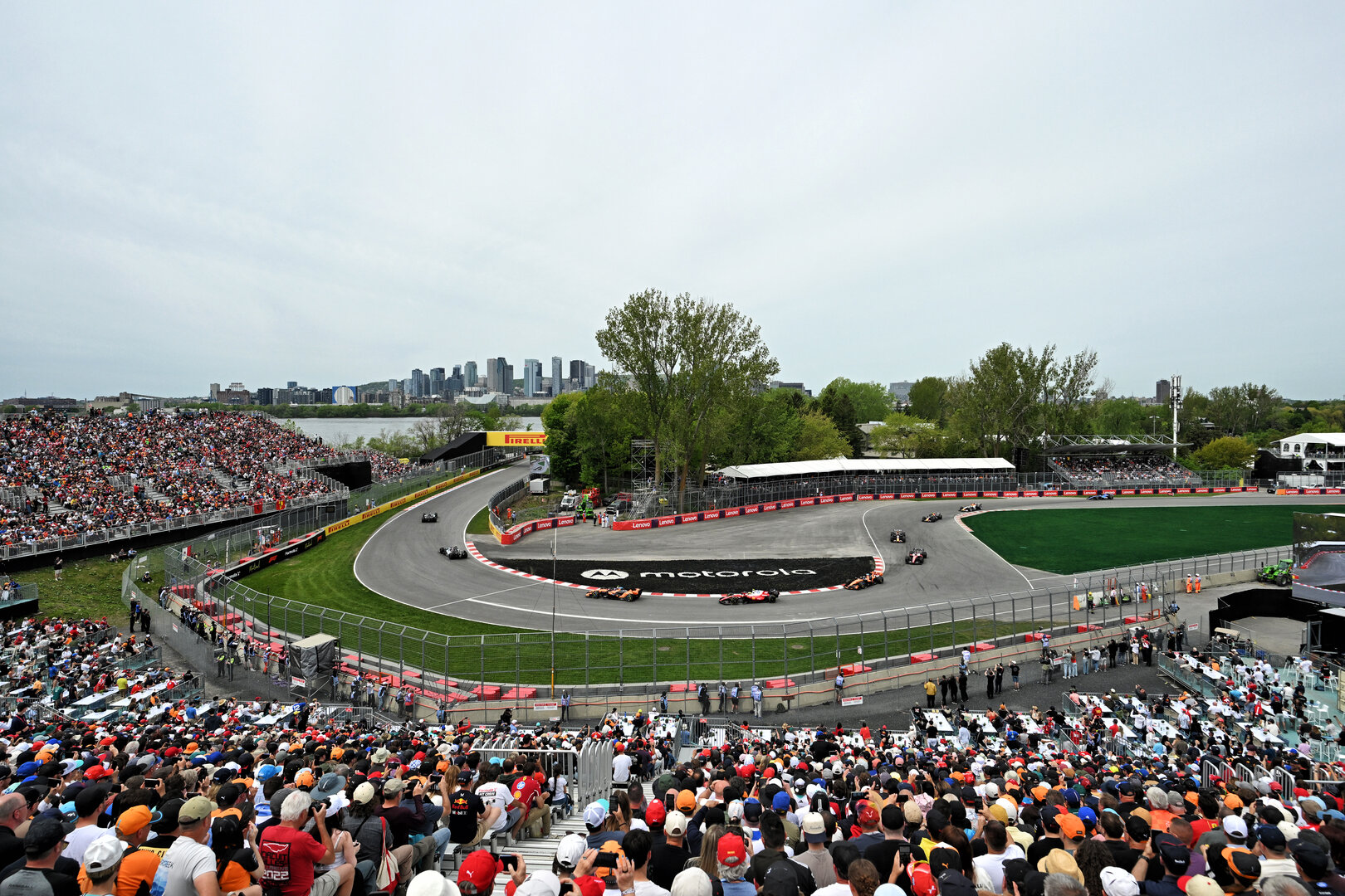 GP CANADA, George Russell (GBR) Mercedes AMG Formula One Team W17 davanti a at the partenza of Sprint.
23.05.2026. Formula 1 World Championship, Rd 5, Canadian Grand Prix, Montreal, Canada, Sprint e Qualifiche Day.
- www.xpbimages.com, EMail: requests@xpbimages.com © Copyright: Price / XPB Images