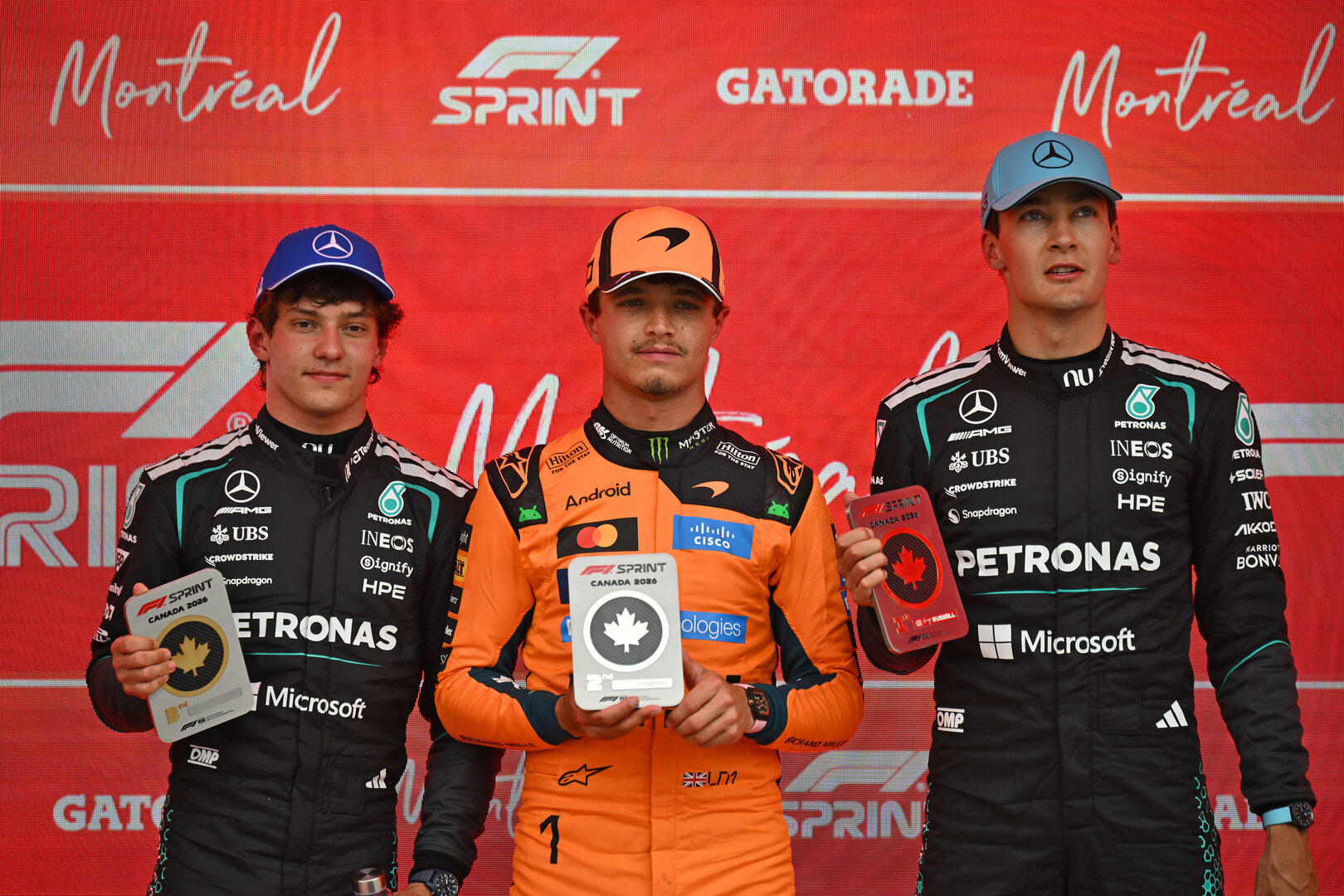GP CANADA, Sprint top three in parc ferme (L to R): Andrea Kimi Antonelli (ITA) Mercedes AMG Formula One Team, third; Lando Norris (GBR) McLaren F1 Team, second; George Russell (GBR) Mercedes AMG Formula One Team, vincitore.
23.05.2026. Formula 1 World Championship, Rd 5, Canadian Grand Prix, Montreal, Canada, Sprint e Qualifiche Day.
- www.xpbimages.com, EMail: requests@xpbimages.com © Copyright: Price / XPB Images