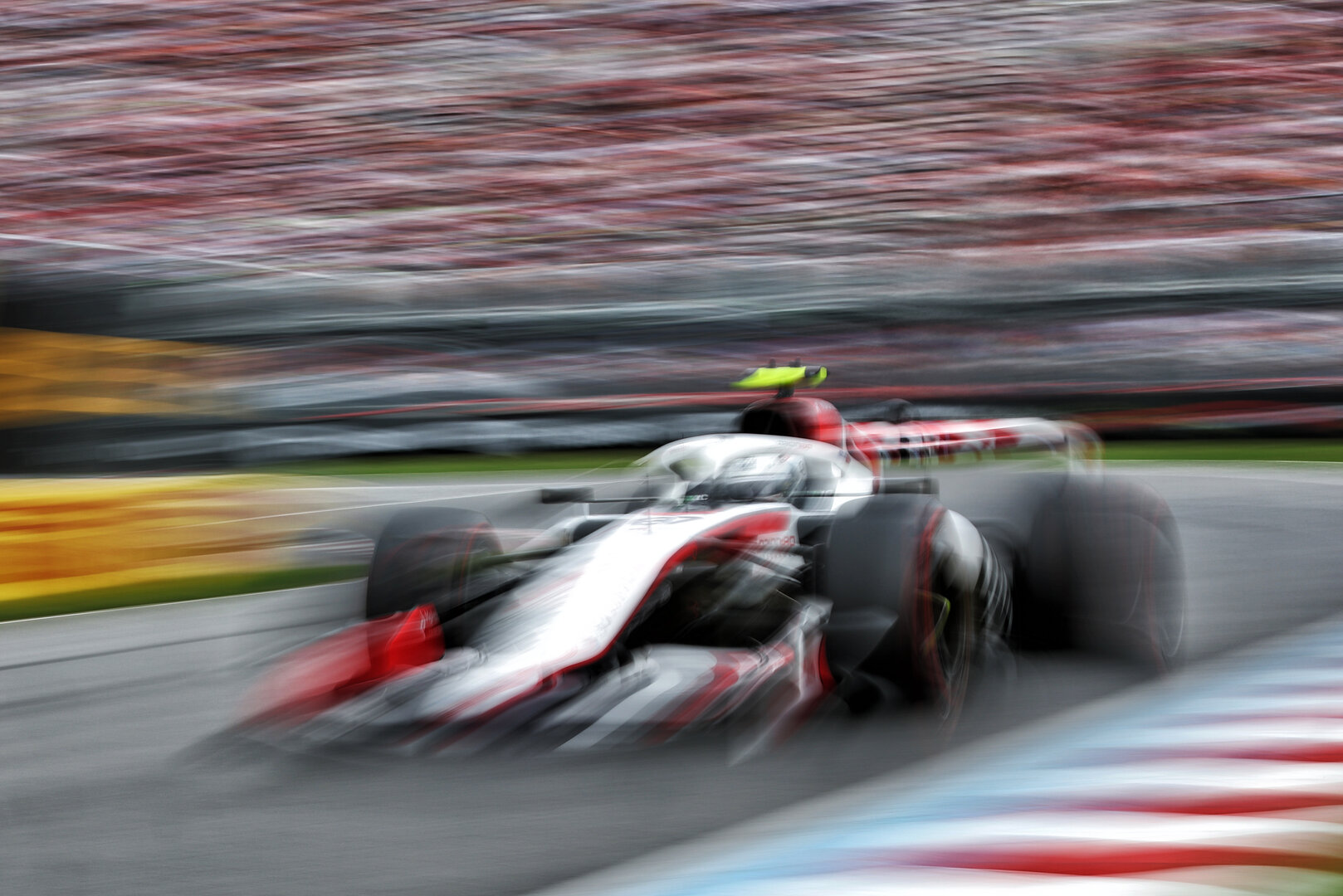 GP CANADA, Oliver Bearman (GBR) Haas F1 Team VF-26.
23.05.2026. Formula 1 World Championship, Rd 5, Canadian Grand Prix, Montreal, Canada, Sprint e Qualifiche Day.
- www.xpbimages.com, EMail: requests@xpbimages.com © Copyright: Bearne / XPB Images