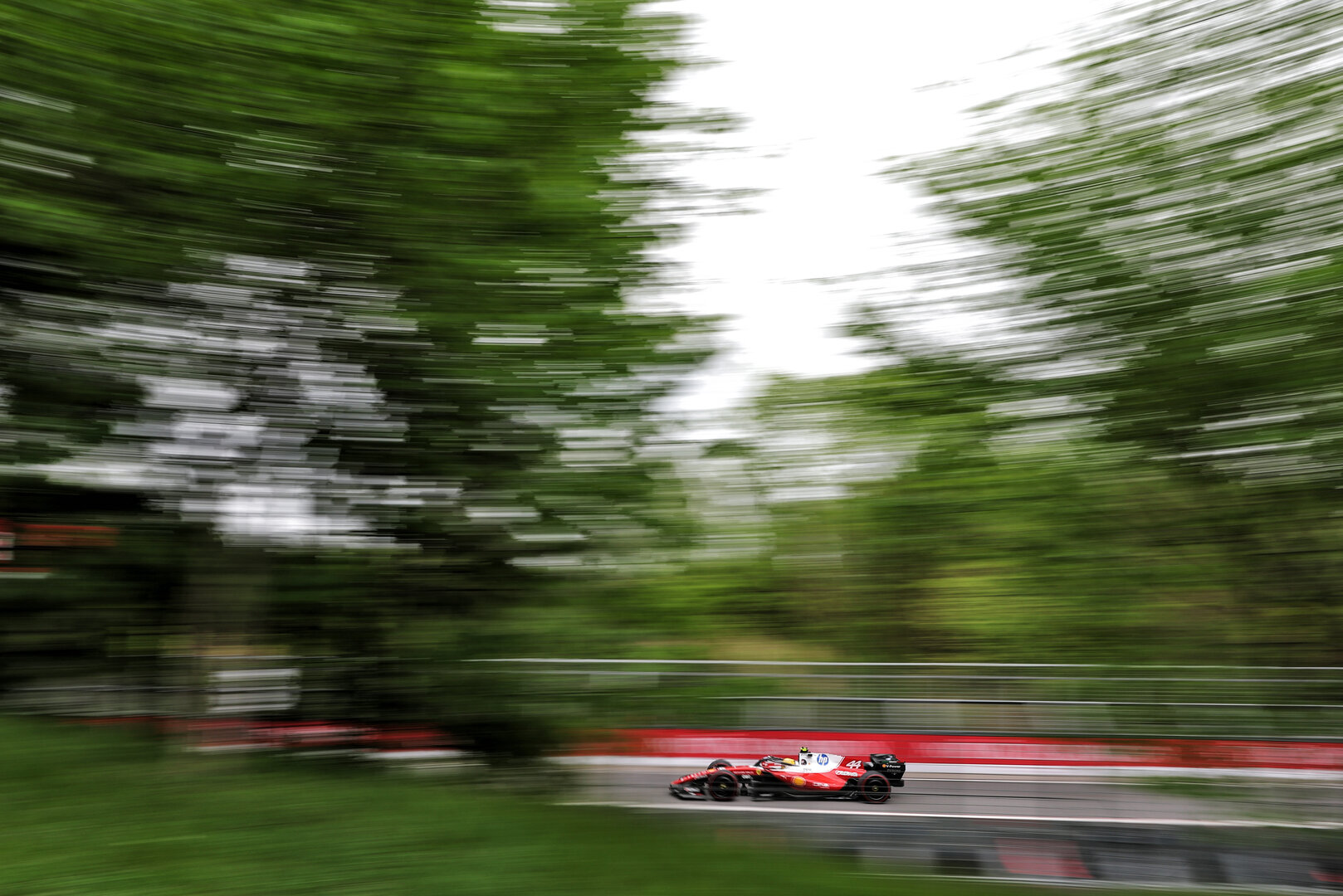 GP CANADA, Lewis Hamilton (GBR) Ferrari SF-26.
23.05.2026. Formula 1 World Championship, Rd 5, Canadian Grand Prix, Montreal, Canada, Sprint e Qualifiche Day.
- www.xpbimages.com, EMail: requests@xpbimages.com © Copyright: Moy / XPB Images