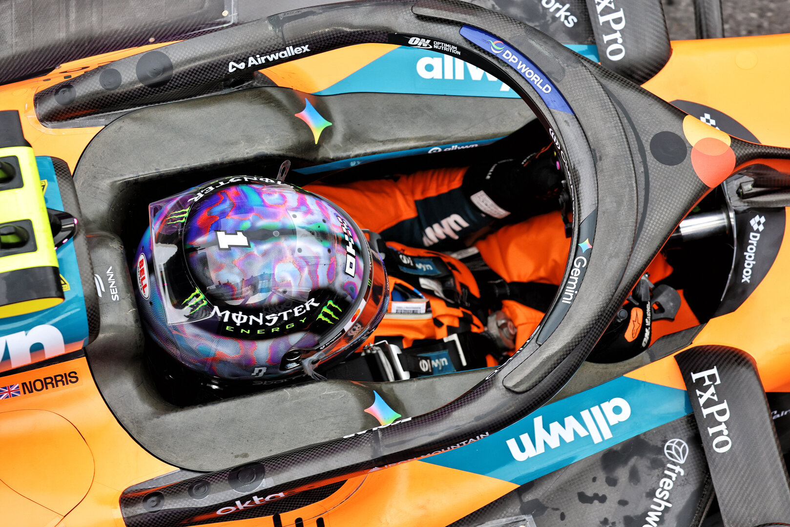 GP CANADA, Lando Norris (GBR) McLaren F1 Team MCL40.
23.05.2026. Formula 1 World Championship, Rd 5, Canadian Grand Prix, Montreal, Canada, Sprint e Qualifiche Day.
- www.xpbimages.com, EMail: requests@xpbimages.com © Copyright: Batchelor / XPB Images