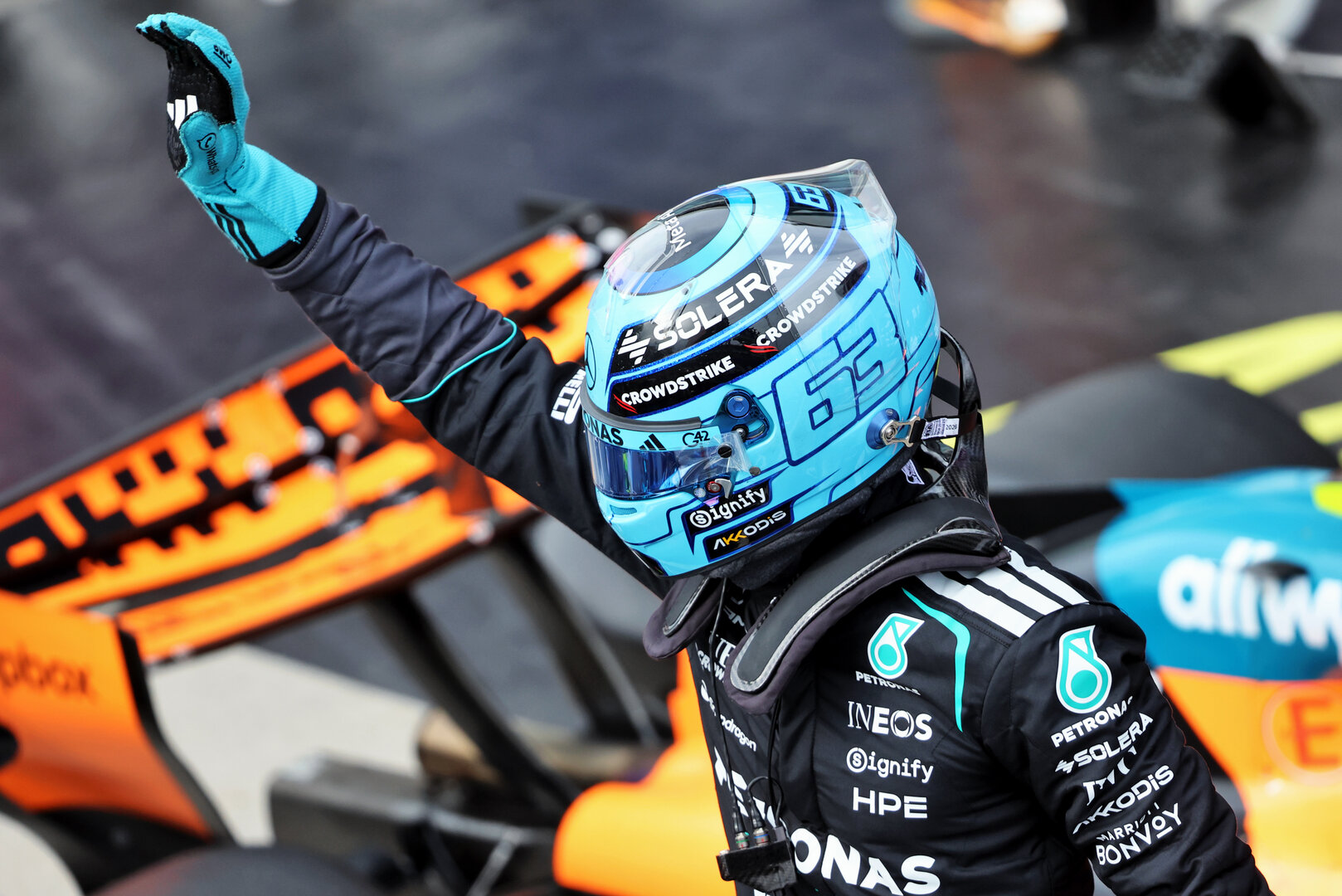 GP CANADA, George Russell (GBR) Mercedes AMG Formula One Team celebrates his pole position in qualifying parc ferme.
23.05.2026. Formula 1 World Championship, Rd 5, Canadian Grand Prix, Montreal, Canada, Sprint e Qualifiche Day.
- www.xpbimages.com, EMail: requests@xpbimages.com © Copyright: Batchelor / XPB Images
