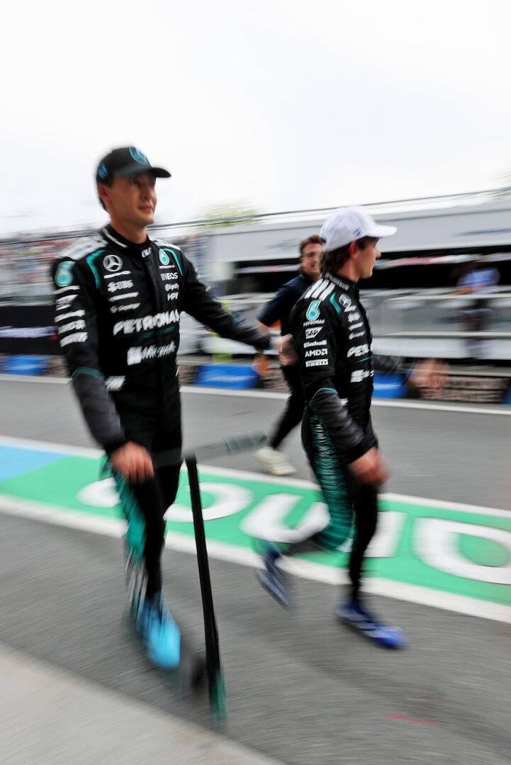 GP CANADA, George Russell (GBR) Mercedes AMG Formula One Team e Andrea Kimi Antonelli (ITA) Mercedes AMG Formula One Team.
23.05.2026. Formula 1 World Championship, Rd 5, Canadian Grand Prix, Montreal, Canada, Sprint e Qualifiche Day.
- www.xpbimages.com, EMail: requests@xpbimages.com © Copyright: Moy / XPB Images