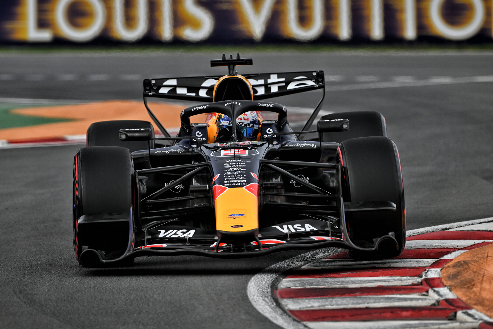 GP CANADA, Max Verstappen (NLD) Red Bull Racing RB22.
23.05.2026. Formula 1 World Championship, Rd 5, Canadian Grand Prix, Montreal, Canada, Sprint e Qualifiche Day.
- www.xpbimages.com, EMail: requests@xpbimages.com © Copyright: Price / XPB Images