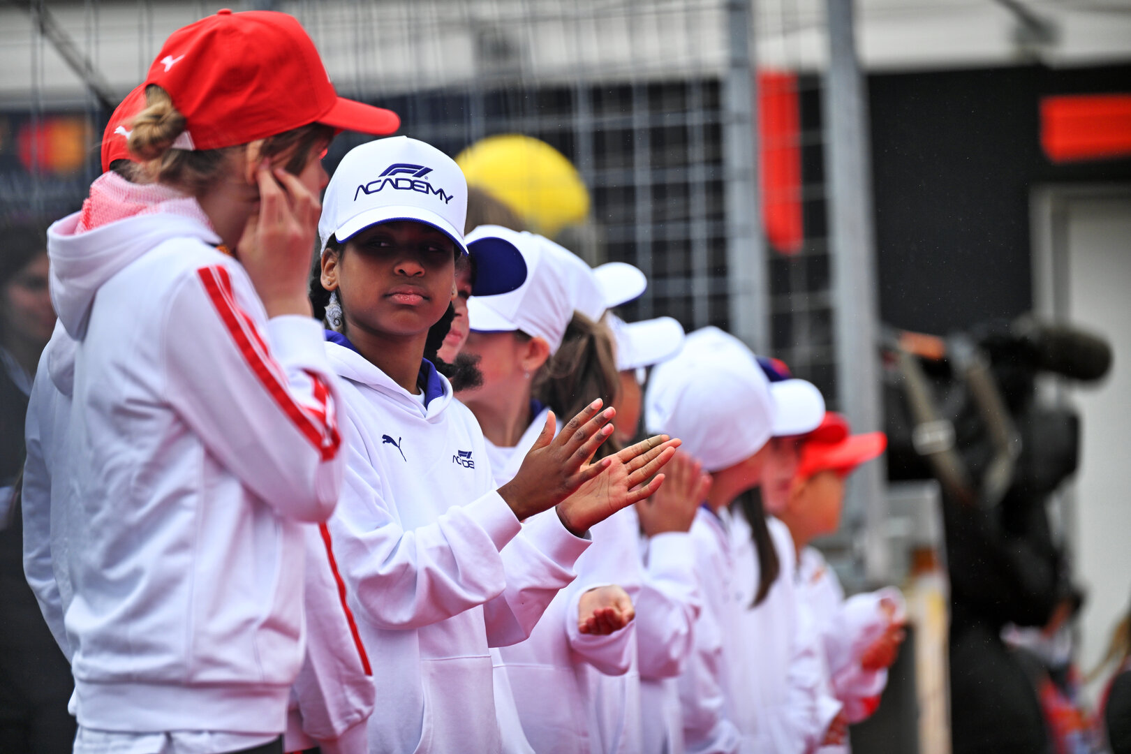 GP CANADA, Circuit Atmosfera - Drivers' parade children.
24.05.2026. Formula 1 World Championship, Rd 5, Canadian Grand Prix, Montreal, Canada, Gara Day.
- www.xpbimages.com, EMail: requests@xpbimages.com © Copyright: Price / XPB Images