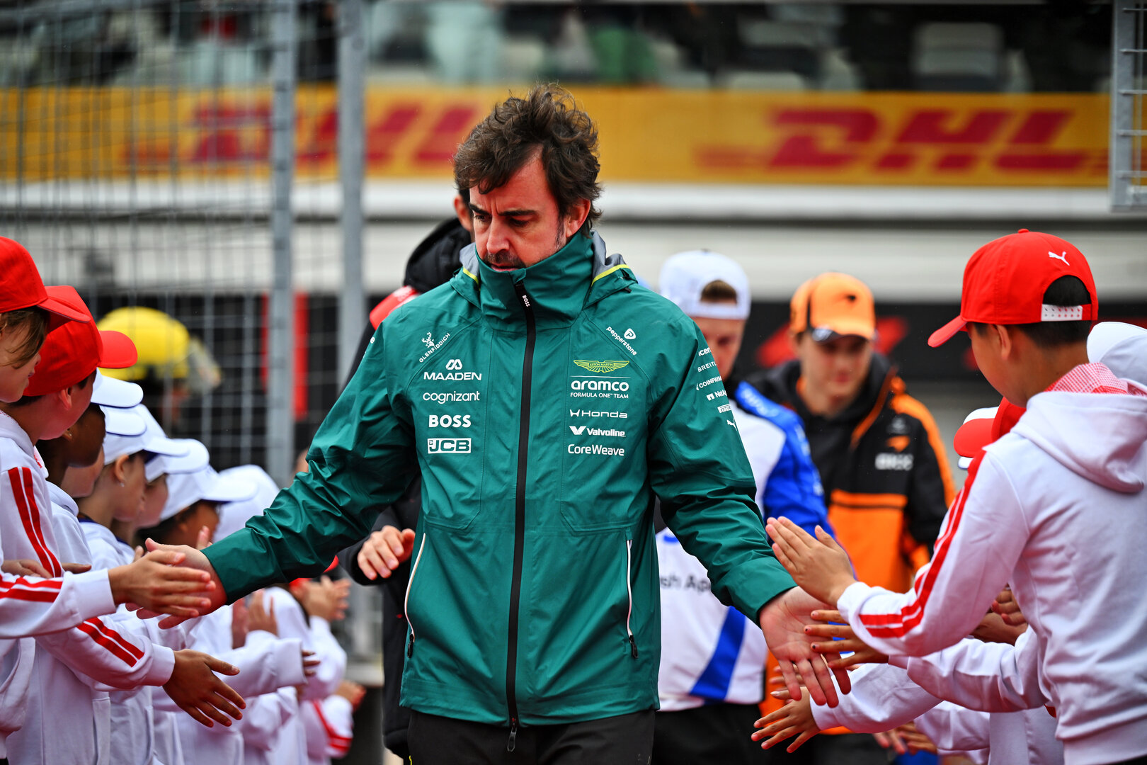 GP CANADA, Fernando Alonso (ESP) Aston Martin F1 Team on the drivers' parade.
24.05.2026. Formula 1 World Championship, Rd 5, Canadian Grand Prix, Montreal, Canada, Gara Day.
- www.xpbimages.com, EMail: requests@xpbimages.com © Copyright: Price / XPB Images