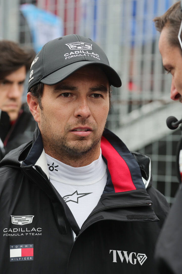 GP CANADA, Sergio Perez (MEX) Cadillac Formula 1 Team on the grid.
24.05.2026. Formula 1 World Championship, Rd 5, Canadian Grand Prix, Montreal, Canada, Gara Day.
- www.xpbimages.com, EMail: requests@xpbimages.com © Copyright: Moy / XPB Images