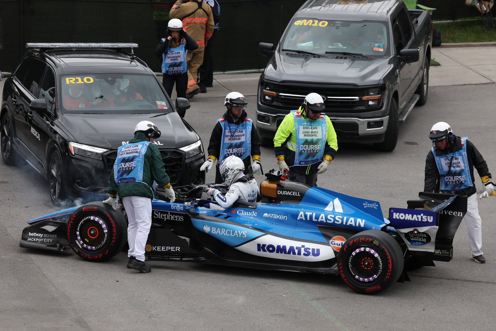 GP CANADA, Alexander Albon (THA) Williams F1 Team FW48 retired from the race.
24.05.2026. Formula 1 World Championship, Rd 5, Canadian Grand Prix, Montreal, Canada, Gara Day.
 - www.xpbimages.com, EMail: requests@xpbimages.com © Copyright: Dunbar / XPB Images