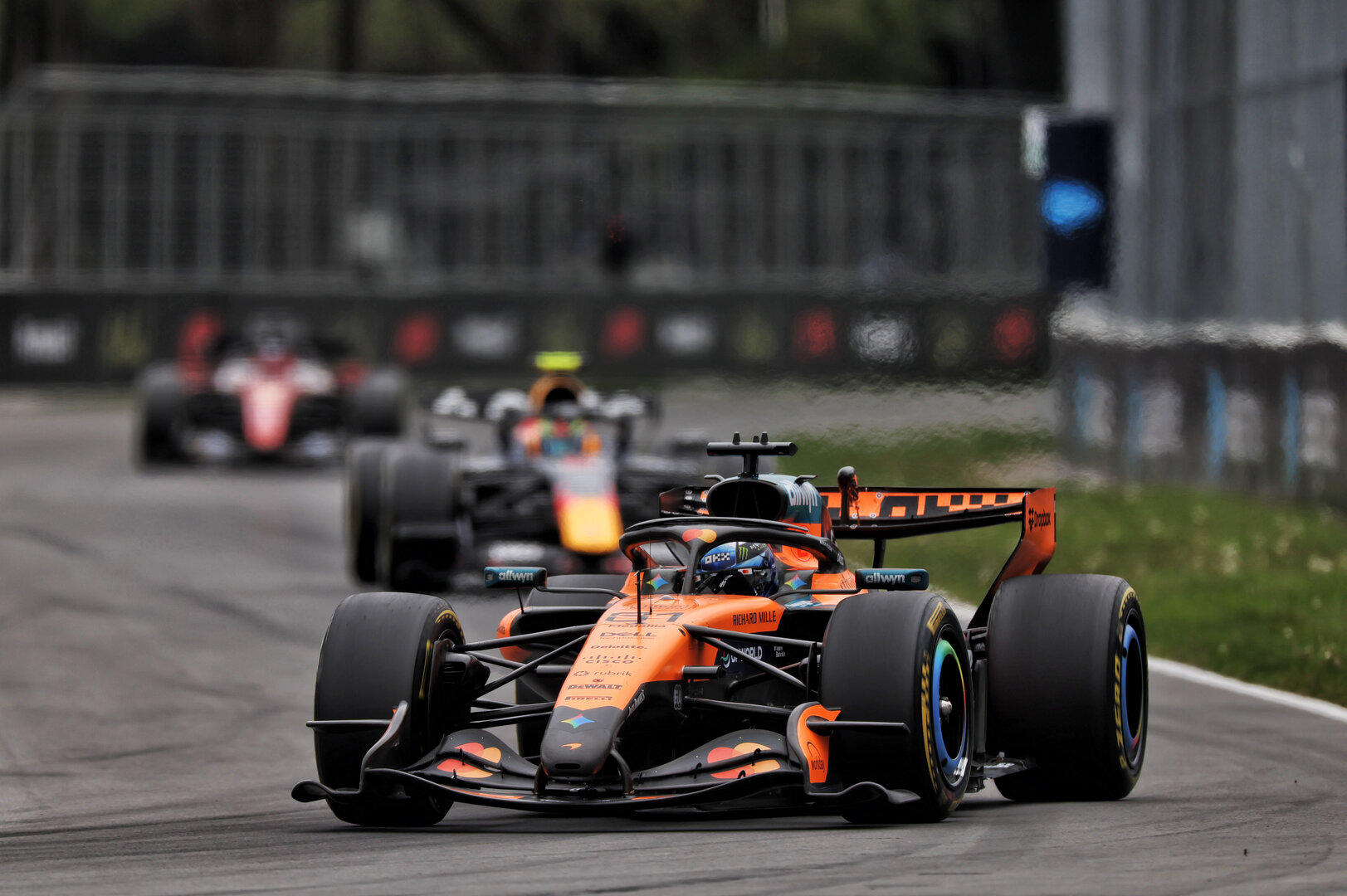 GP CANADA, Oscar Piastri (AUS) McLaren F1 Team MCL40.
24.05.2026. Formula 1 World Championship, Rd 5, Canadian Grand Prix, Montreal, Canada, Gara Day.
 - www.xpbimages.com, EMail: requests@xpbimages.com © Copyright: Dunbar / XPB Images
