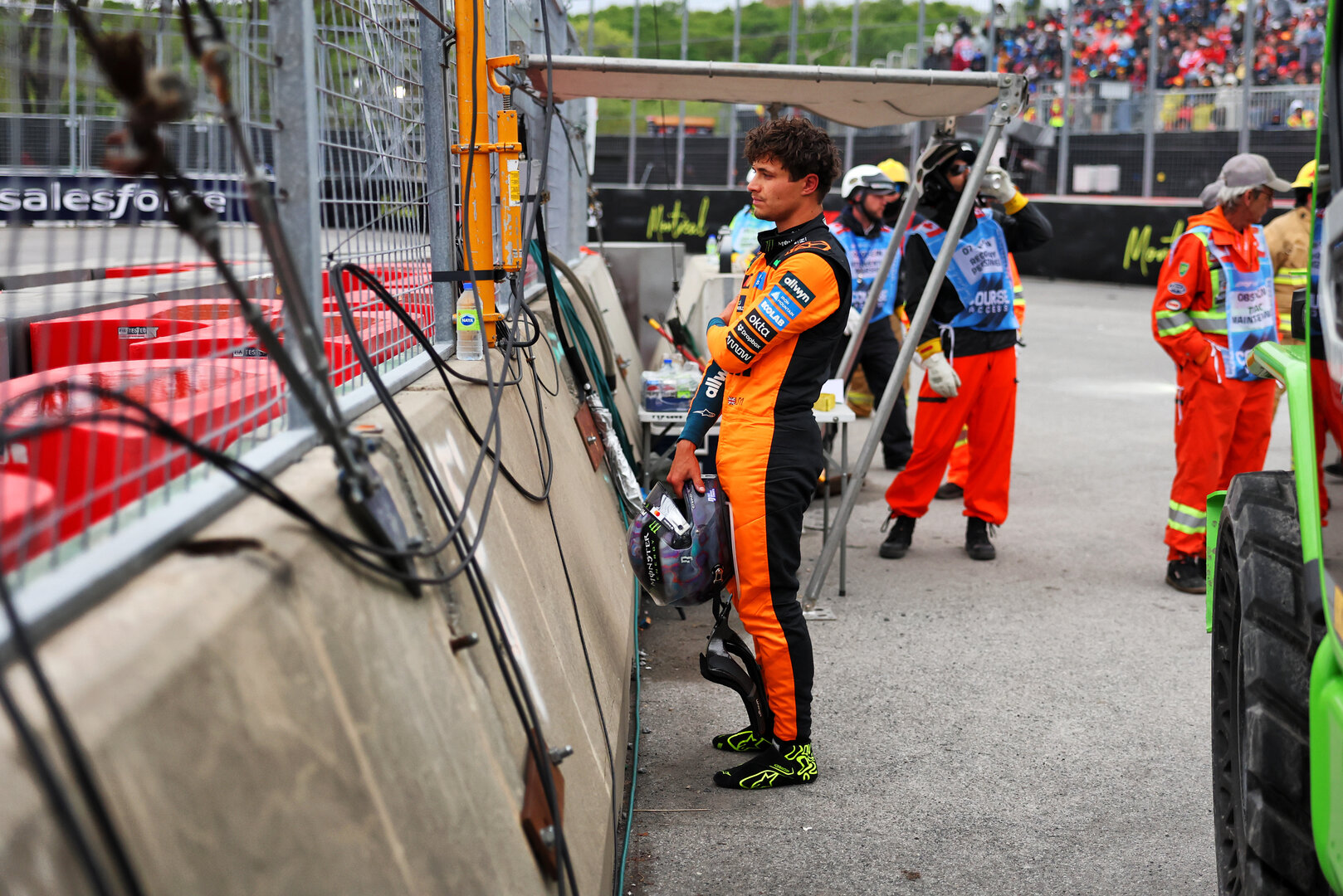 GP CANADA, Lando Norris (GBR) McLaren F1 Team retired from the race.
24.05.2026. Formula 1 World Championship, Rd 5, Canadian Grand Prix, Montreal, Canada, Gara Day.
 - www.xpbimages.com, EMail: requests@xpbimages.com © Copyright: Dunbar / XPB Images