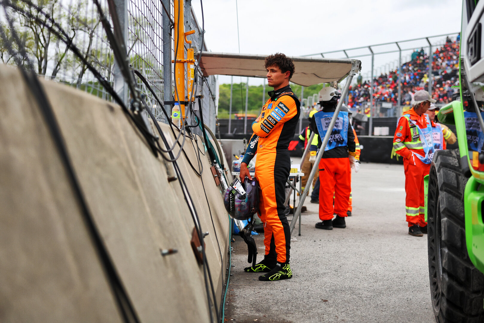 GP CANADA, Lando Norris (GBR) McLaren F1 Team retired from the race.
24.05.2026. Formula 1 World Championship, Rd 5, Canadian Grand Prix, Montreal, Canada, Gara Day.
 - www.xpbimages.com, EMail: requests@xpbimages.com © Copyright: Dunbar / XPB Images