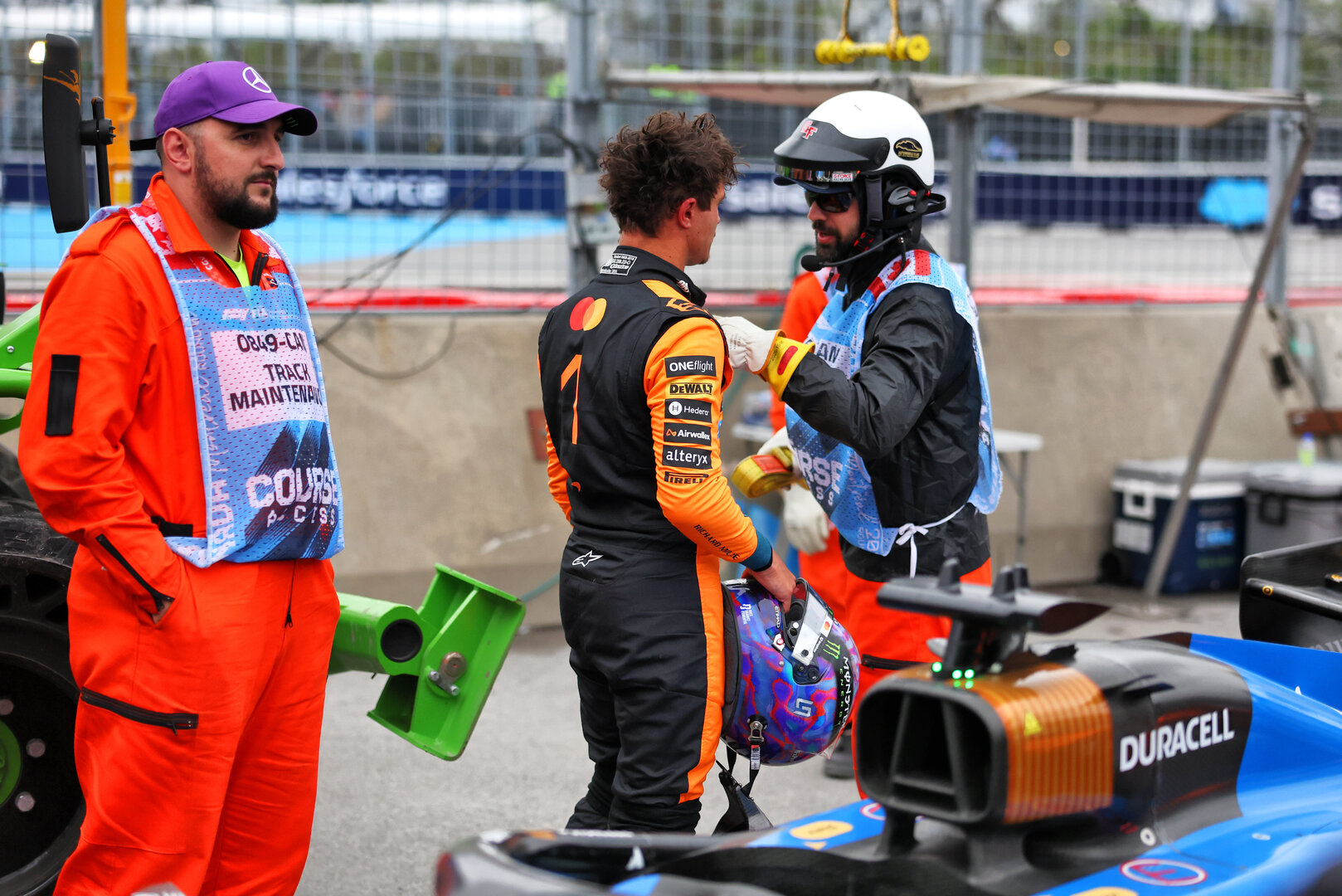 GP CANADA, Lando Norris (GBR) McLaren F1 Team retired from the race.
24.05.2026. Formula 1 World Championship, Rd 5, Canadian Grand Prix, Montreal, Canada, Gara Day.
 - www.xpbimages.com, EMail: requests@xpbimages.com © Copyright: Dunbar / XPB Images