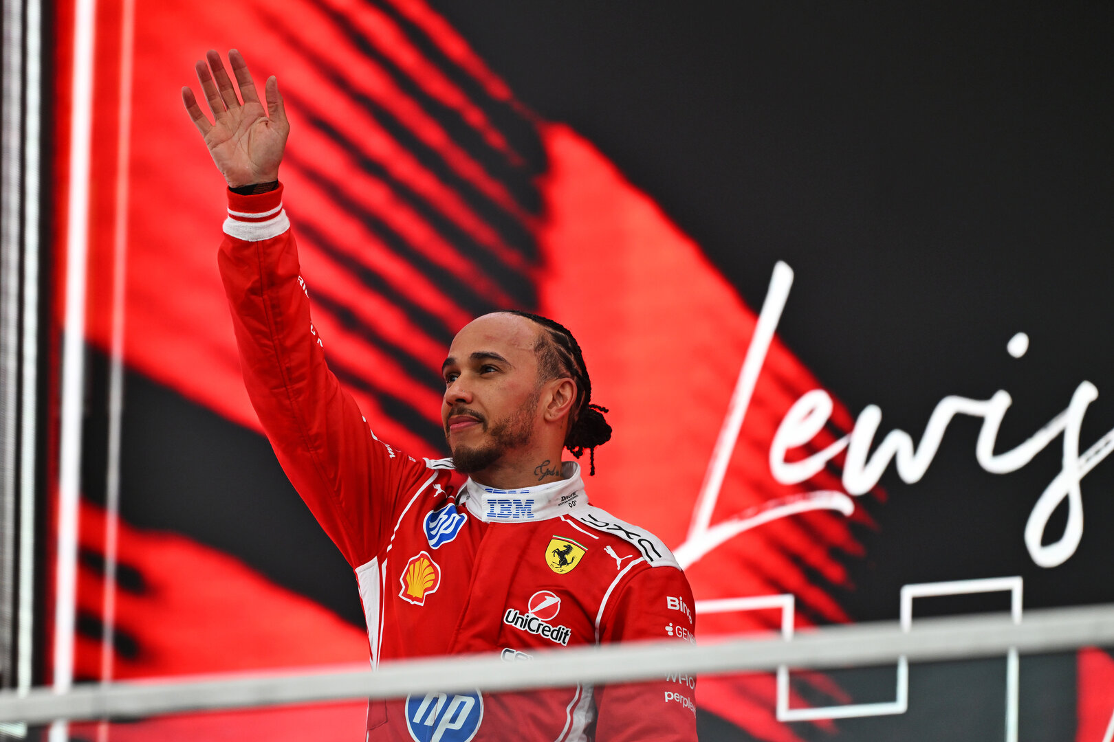 GP CANADA, Lewis Hamilton (GBR) Ferrari celebrates his 2t position on the podium.
24.05.2026. Formula 1 World Championship, Rd 5, Canadian Grand Prix, Montreal, Canada, Gara Day.
- www.xpbimages.com, EMail: requests@xpbimages.com © Copyright: Price / XPB Images