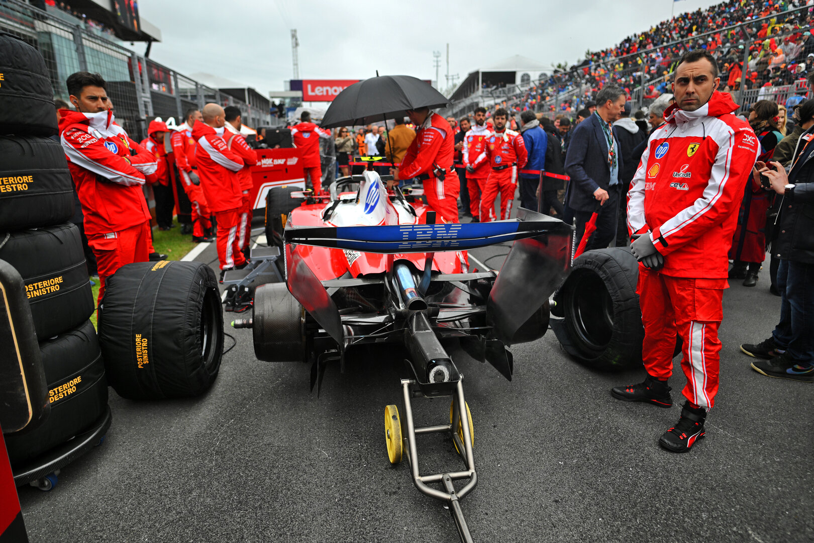 GP CANADA, Lewis Hamilton (GBR) Ferrari SF-26 on the grid.
24.05.2026. Formula 1 World Championship, Rd 5, Canadian Grand Prix, Montreal, Canada, Gara Day.
- www.xpbimages.com, EMail: requests@xpbimages.com © Copyright: Price / XPB Images