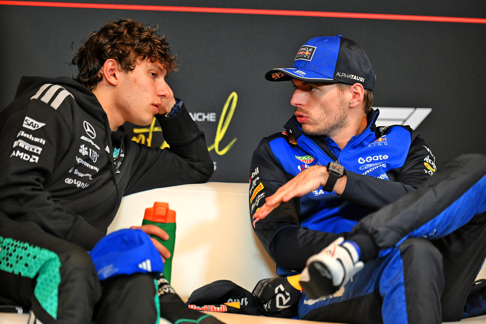 GP CANADA, (L to R): Andrea Kimi Antonelli (ITA) Mercedes AMG Formula One Team; e Max Verstappen (NLD) Red Bull Racing, in the post race FIA Press Conference.
24.05.2026. Formula 1 World Championship, Rd 5, Canadian Grand Prix, Montreal, Canada, Gara Day.
- www.xpbimages.com, EMail: requests@xpbimages.com © Copyright: Price / XPB Images