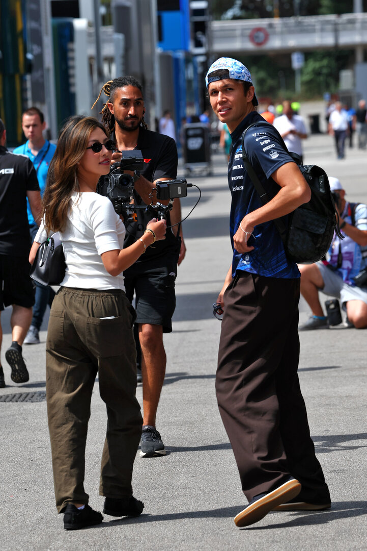 GP CATALUNYA, Alexander Albon (THA) Williams F1 Team with Domenica Muni Lily He (CHN) Professional Golfer.
11.06.2026. Formula 1 World Championship, Rd 7, Barcelona-Catalunya Grand Prix, Barcelona, Spain, Preparation Day.
 - www.xpbimages.com, EMail: requests@xpbimages.com © Copyright: Patching / XPB Images