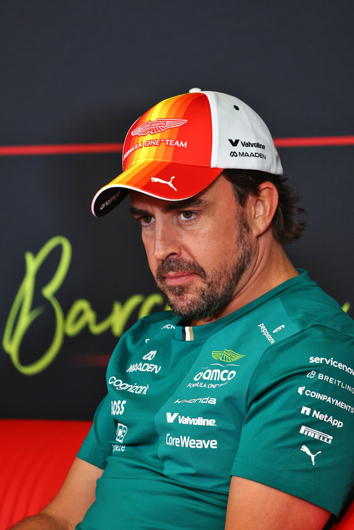 GP CATALUNYA, Fernando Alonso (ESP) Aston Martin F1 Team in the FIA Press Conference.
11.06.2026. Formula 1 World Championship, Rd 7, Barcelona-Catalunya Grand Prix, Barcelona, Spain, Preparation Day.
- www.xpbimages.com, EMail: requests@xpbimages.com © Copyright: Bearne / XPB Images