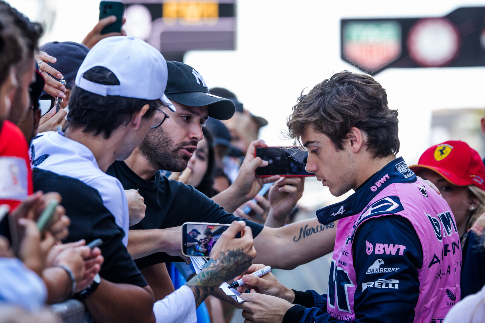 GP CATALUNYA, Franco Colapinto (ARG) Alpine F1 Team with fans.
11.06.2026. Formula 1 World Championship, Rd 7, Barcelona-Catalunya Grand Prix, Barcelona, Spain, Preparation Day.
- www.xpbimages.com, EMail: requests@xpbimages.com © Copyright: Bearne / XPB Images