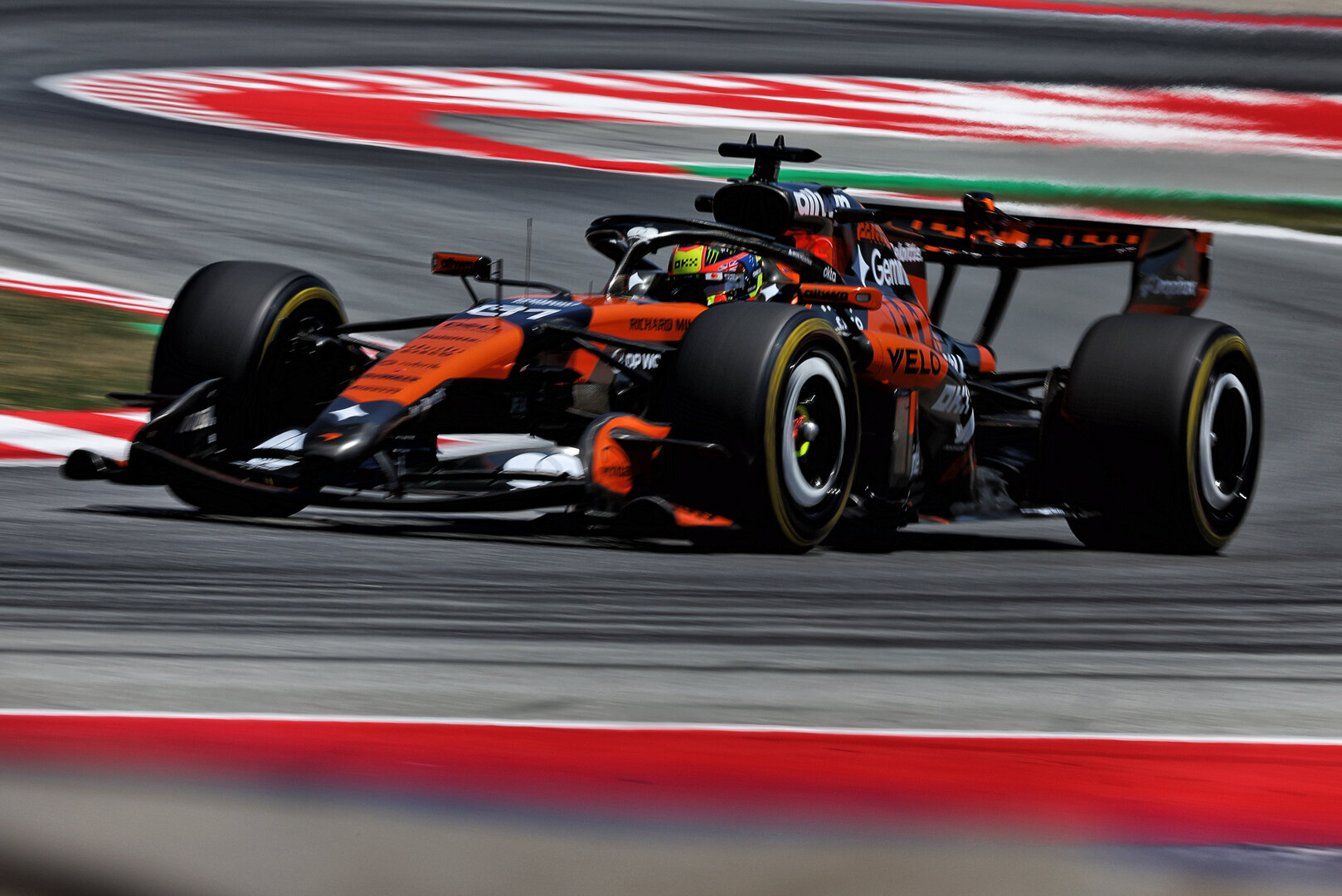 GP CATALUNYA, Oscar Piastri (AUS) McLaren F1 Team MCL40.
12.06.2026. Formula 1 World Championship, Rd 7, Barcelona-Catalunya Grand Prix, Barcelona, Spain, Practice Day.
 - www.xpbimages.com, EMail: requests@xpbimages.com © Copyright: Patching / XPB Images