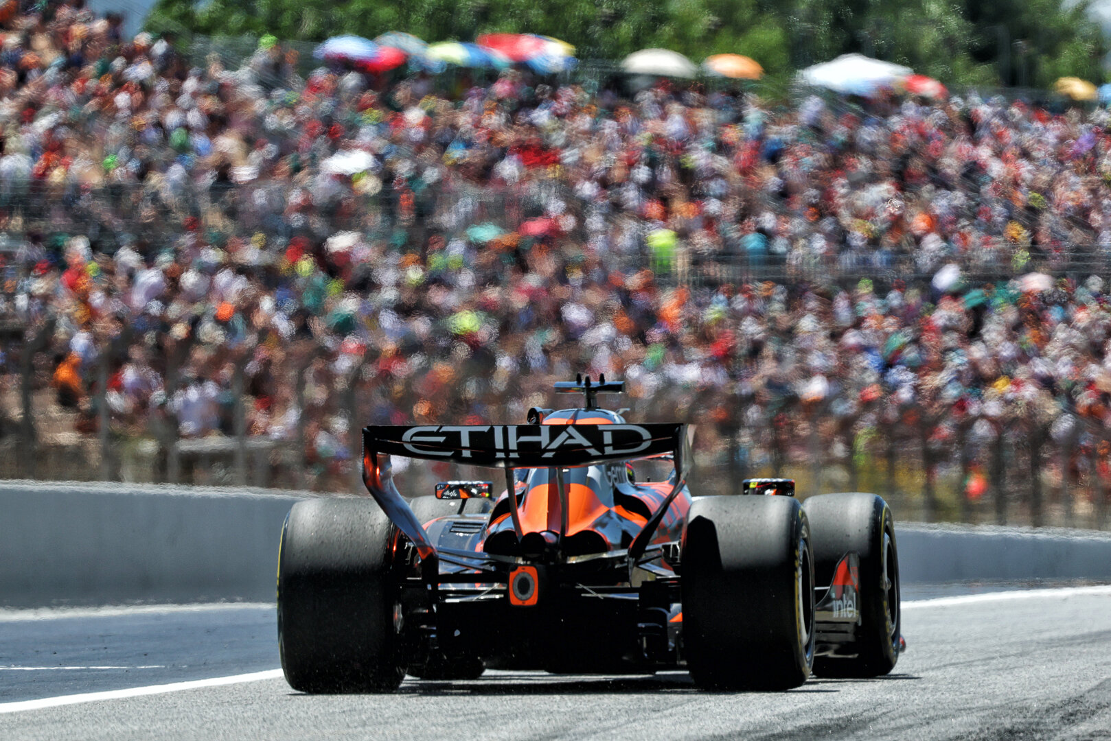 GP CATALUNYA, Oscar Piastri (AUS) McLaren F1 Team MCL40.
12.06.2026. Formula 1 World Championship, Rd 7, Barcelona-Catalunya Grand Prix, Barcelona, Spain, Practice Day.
- www.xpbimages.com, EMail: requests@xpbimages.com © Copyright: Bearne / XPB Images