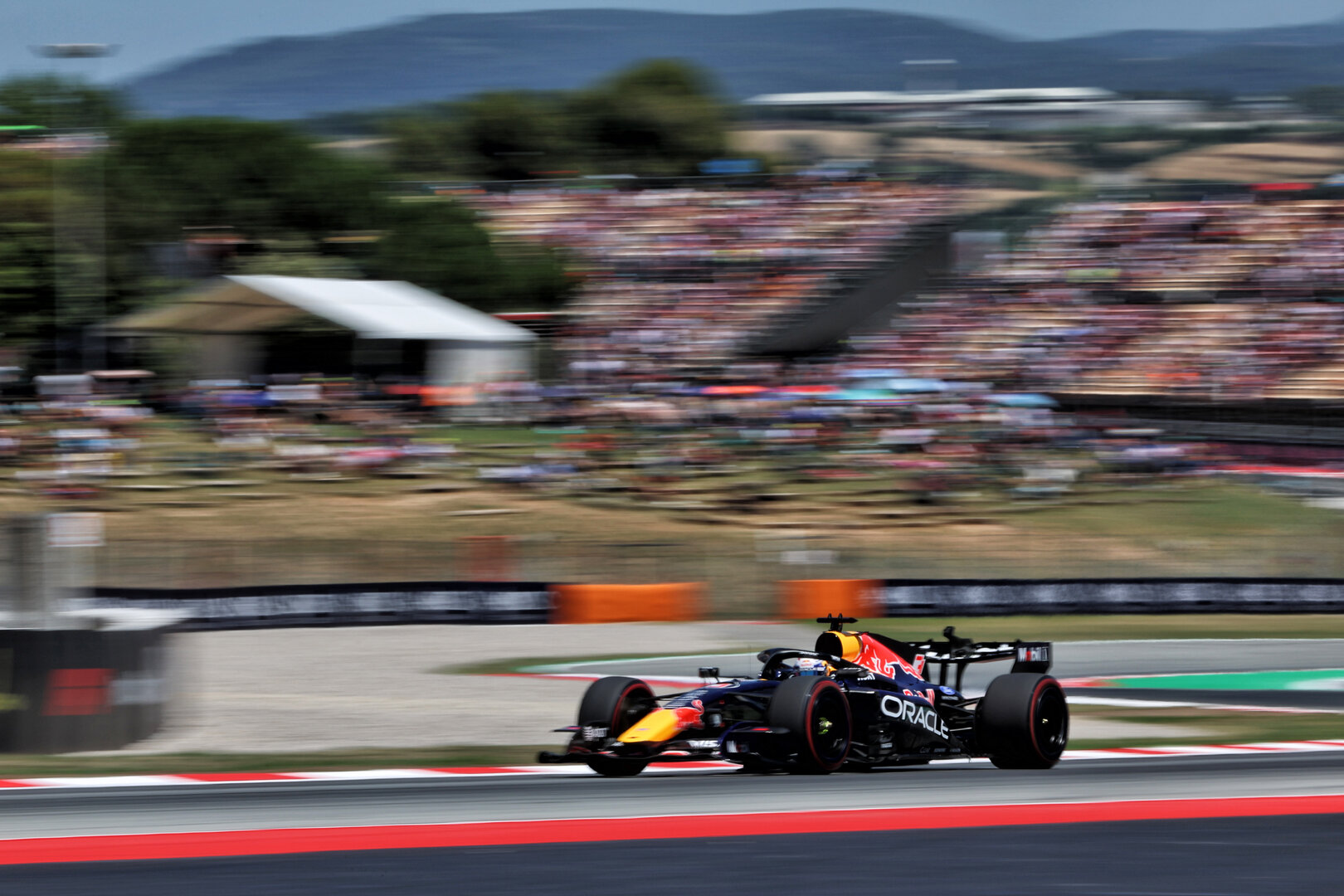 GP CATALUNYA, Max Verstappen (NLD) Red Bull Racing RB22.
12.06.2026. Formula 1 World Championship, Rd 7, Barcelona-Catalunya Grand Prix, Barcelona, Spain, Practice Day.
- www.xpbimages.com, EMail: requests@xpbimages.com © Copyright: Rew / XPB Images