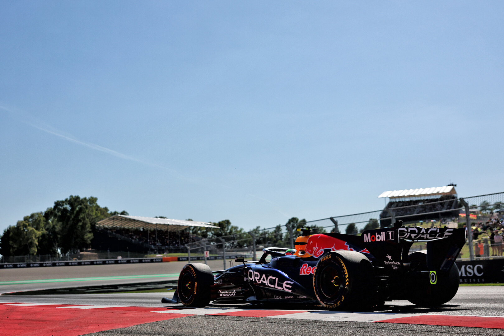 GP CATALUNYA, Isack Hadjar (FRA) Red Bull Racing RB22.
12.06.2026. Formula 1 World Championship, Rd 7, Barcelona-Catalunya Grand Prix, Barcelona, Spain, Practice Day.
- www.xpbimages.com, EMail: requests@xpbimages.com © Copyright: Bearne / XPB Images