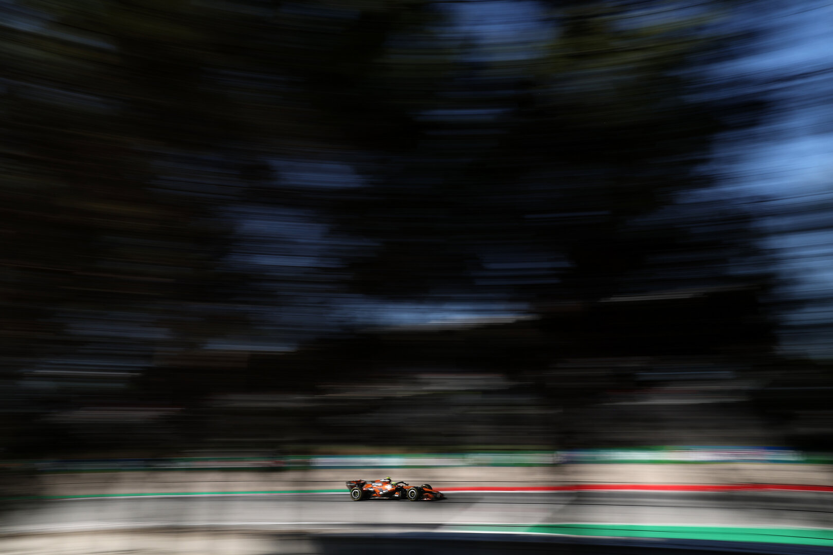 GP CATALUNYA, Lando Norris (GBR) McLaren F1 Team MCL40.
12.06.2026. Formula 1 World Championship, Rd 7, Barcelona-Catalunya Grand Prix, Barcelona, Spain, Practice Day.
- www.xpbimages.com, EMail: requests@xpbimages.com © Copyright: Rew / XPB Images