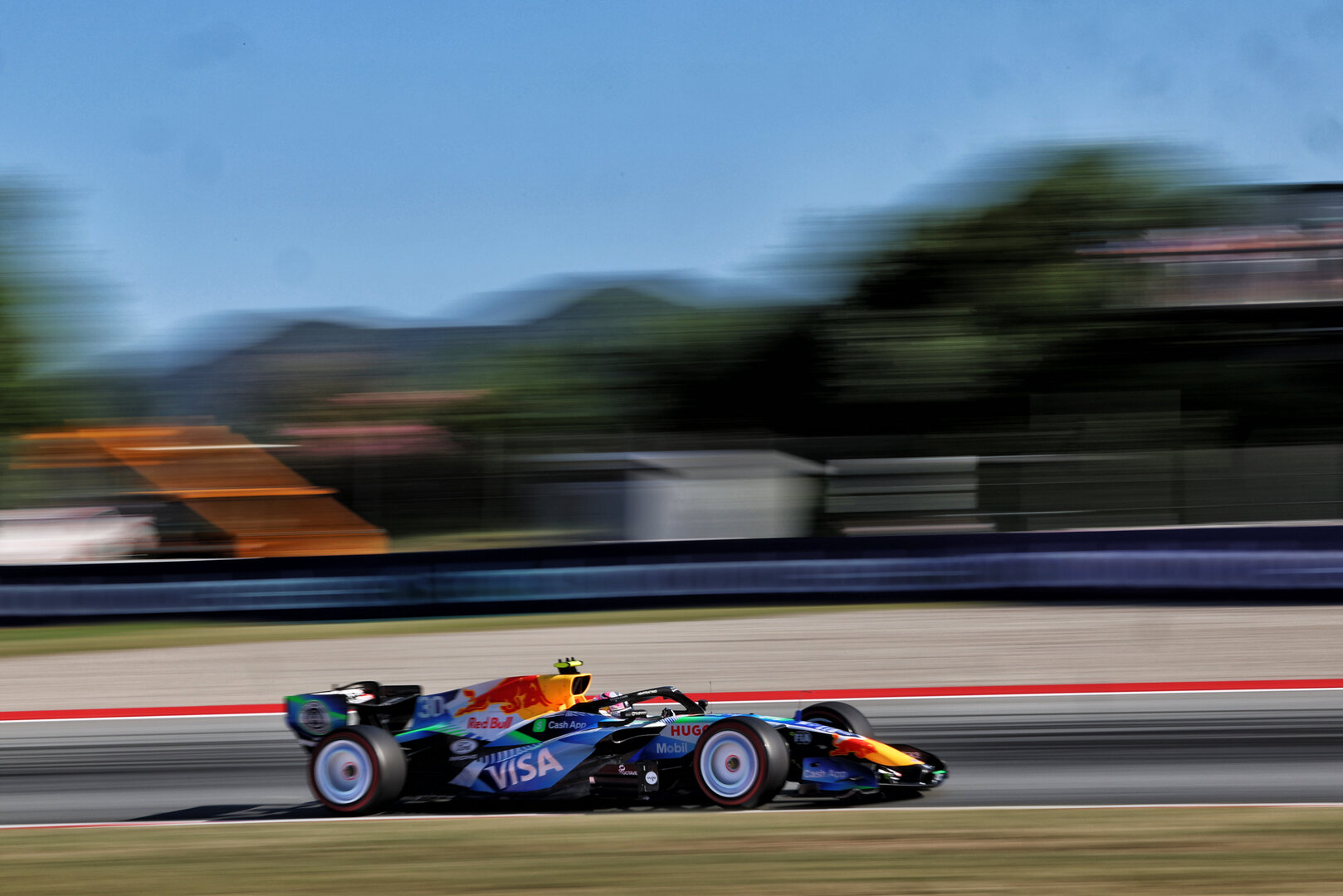 GP CATALUNYA, Liam Lawson (NZL) Racing Bulls Formula One Team VCARB 03.
12.06.2026. Formula 1 World Championship, Rd 7, Barcelona-Catalunya Grand Prix, Barcelona, Spain, Practice Day.
- www.xpbimages.com, EMail: requests@xpbimages.com © Copyright: Rew / XPB Images