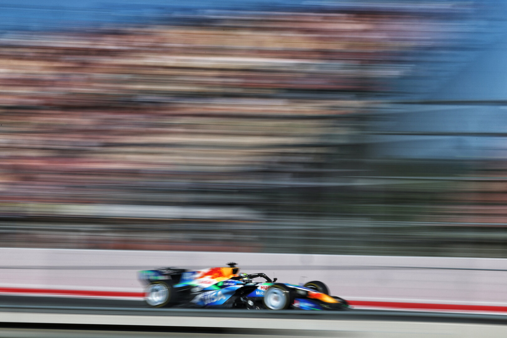 GP CATALUNYA, Arvid Lindblad (GBR) Racing Bulls Formula One Team VCARB 03.
12.06.2026. Formula 1 World Championship, Rd 7, Barcelona-Catalunya Grand Prix, Barcelona, Spain, Practice Day.
- www.xpbimages.com, EMail: requests@xpbimages.com © Copyright: Patching / XPB Images