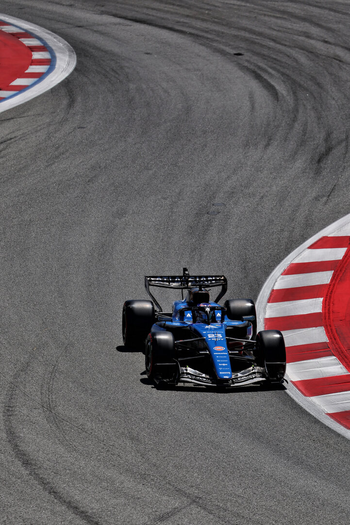 GP CATALUNYA, Alexander Albon (THA) Williams F1 Team FW48.
13.06.2026. Formula 1 World Championship, Rd 7, Barcelona-Catalunya Grand Prix, Barcelona, Spain, Qualifiche Day.
- www.xpbimages.com, EMail: requests@xpbimages.com © Copyright: Rew / XPB Images